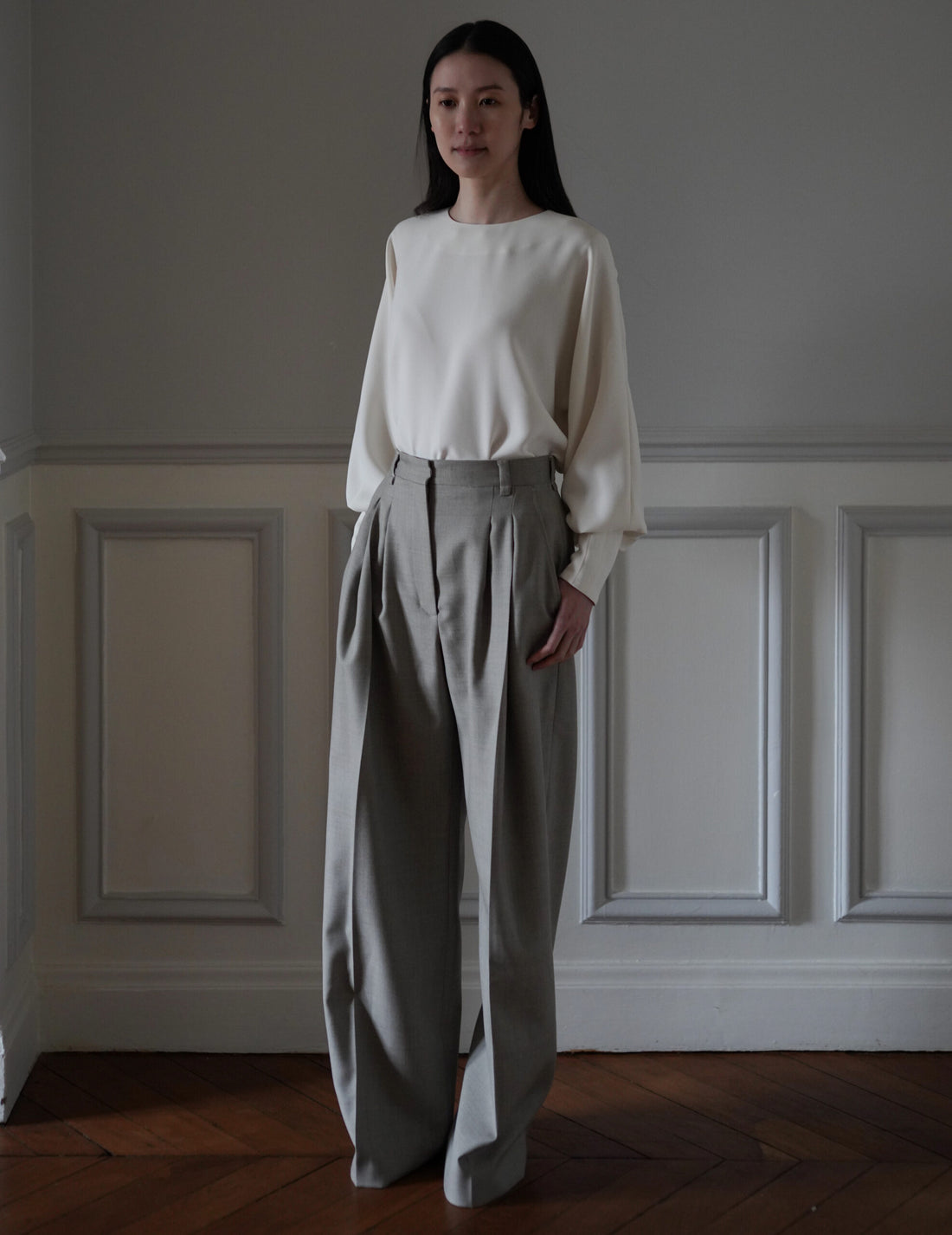 Mark Kenly Domino Tan | Portlyn Pants・Eucalyptus