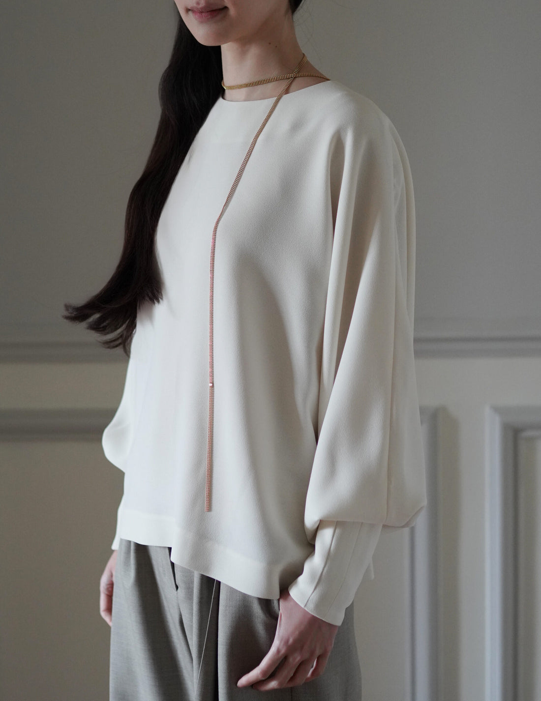 Mark Kenly Domino Tan | Belita Batwing Blouse・Ivory