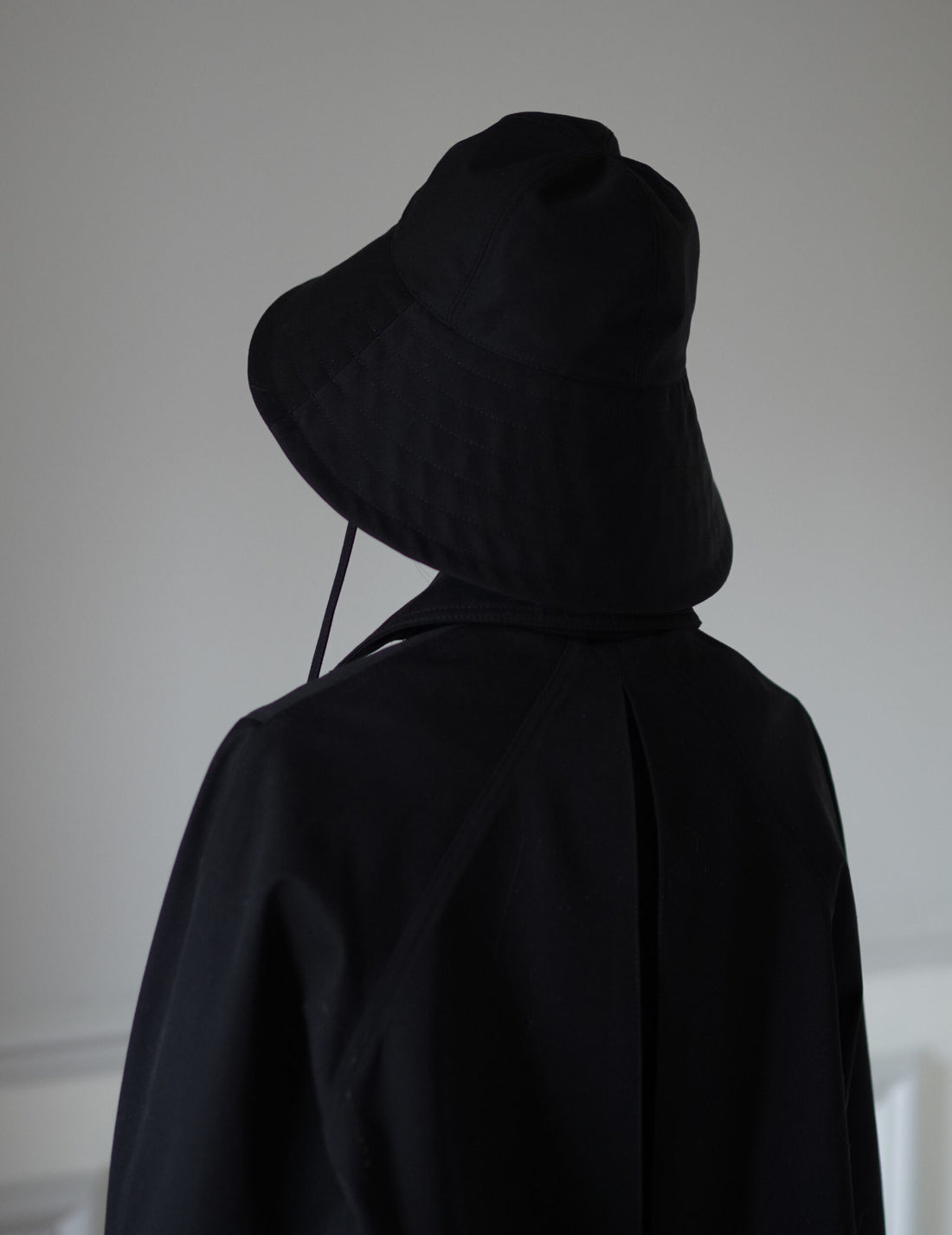 Mark Kenly Domino Tan | Aramis Hat・Black