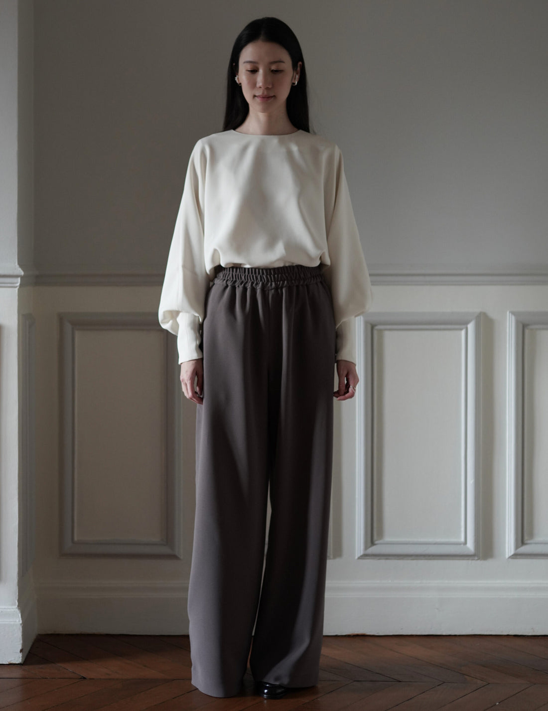 Mark Kenly Domino Tan | Palmira Pants・Dark Moss