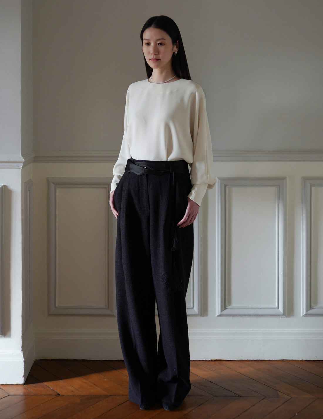 Mark Kenly Domino Tan | Aroi Collar・Black