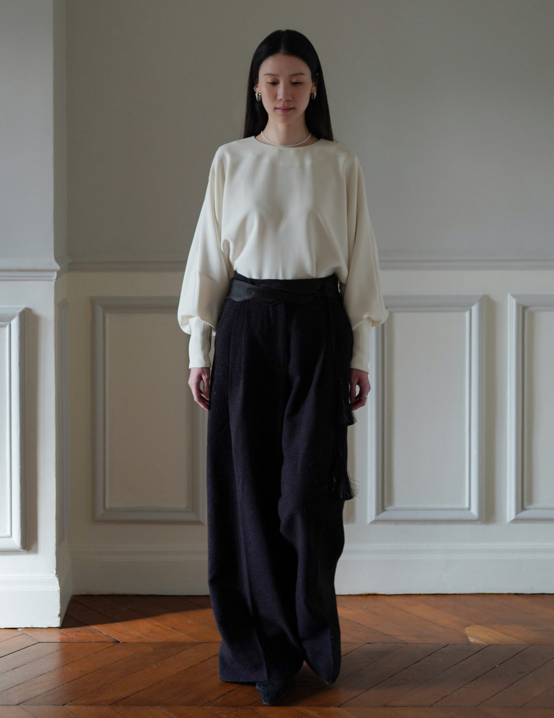 Mark Kenly Domino Tan | Aroi Collar・Black