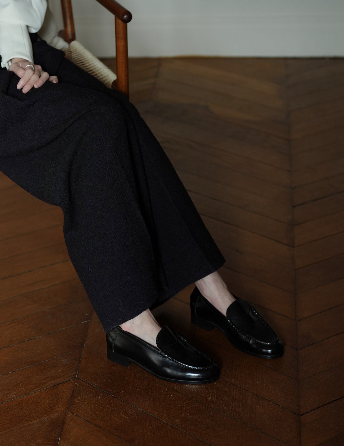 Anne Thomas | Marie Cécile Loafers・Polido Black