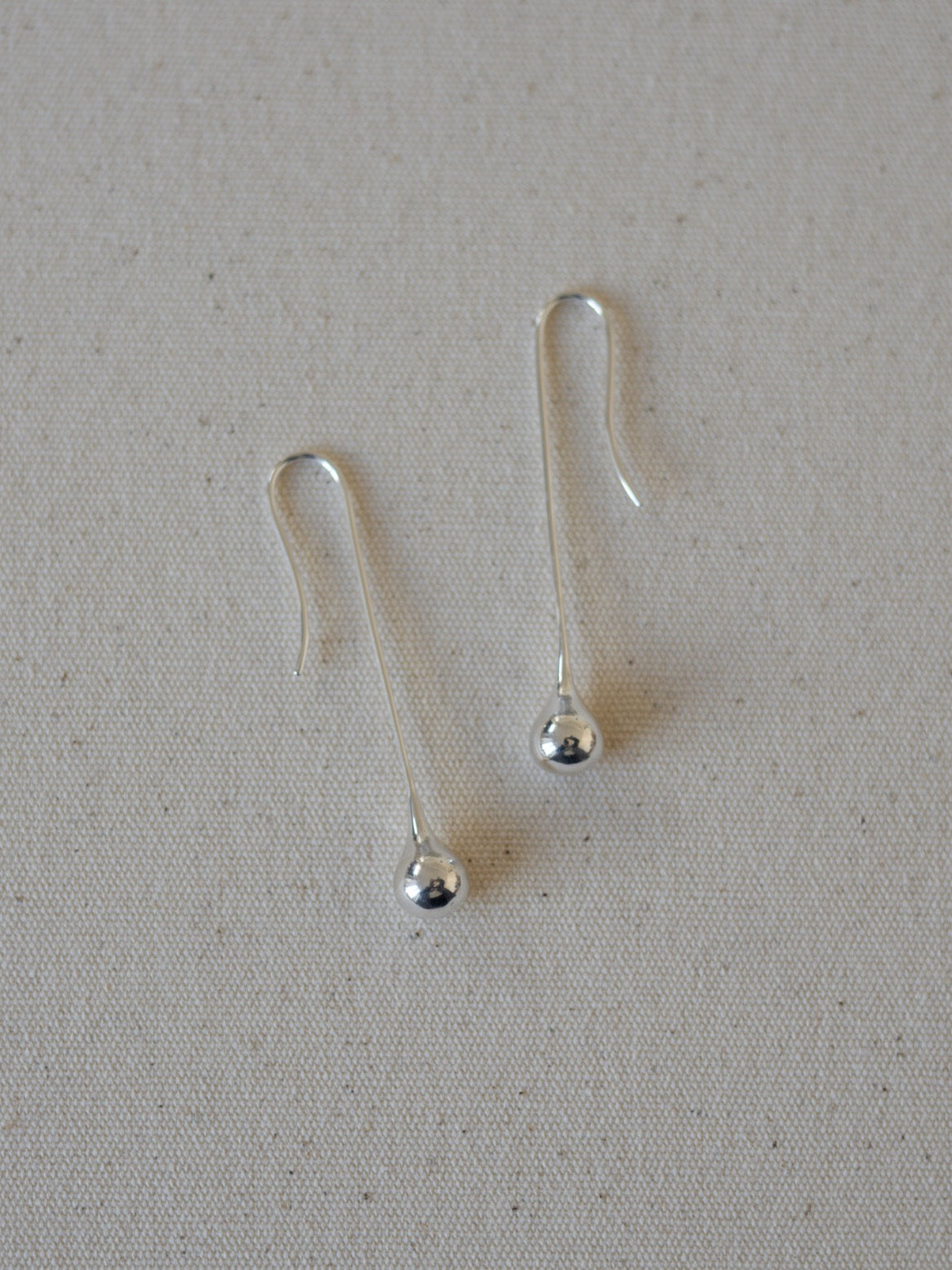 Datura Long Drop Earrings・Silver