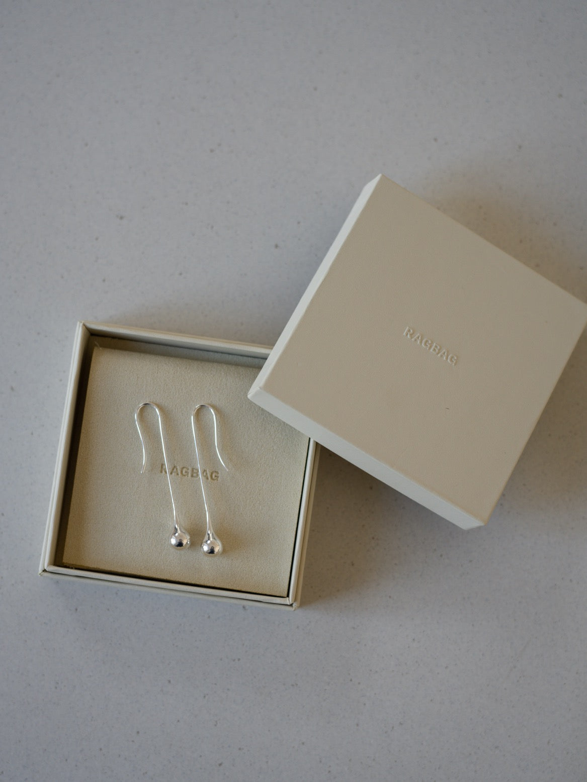 Datura Long Drop Earrings・Silver