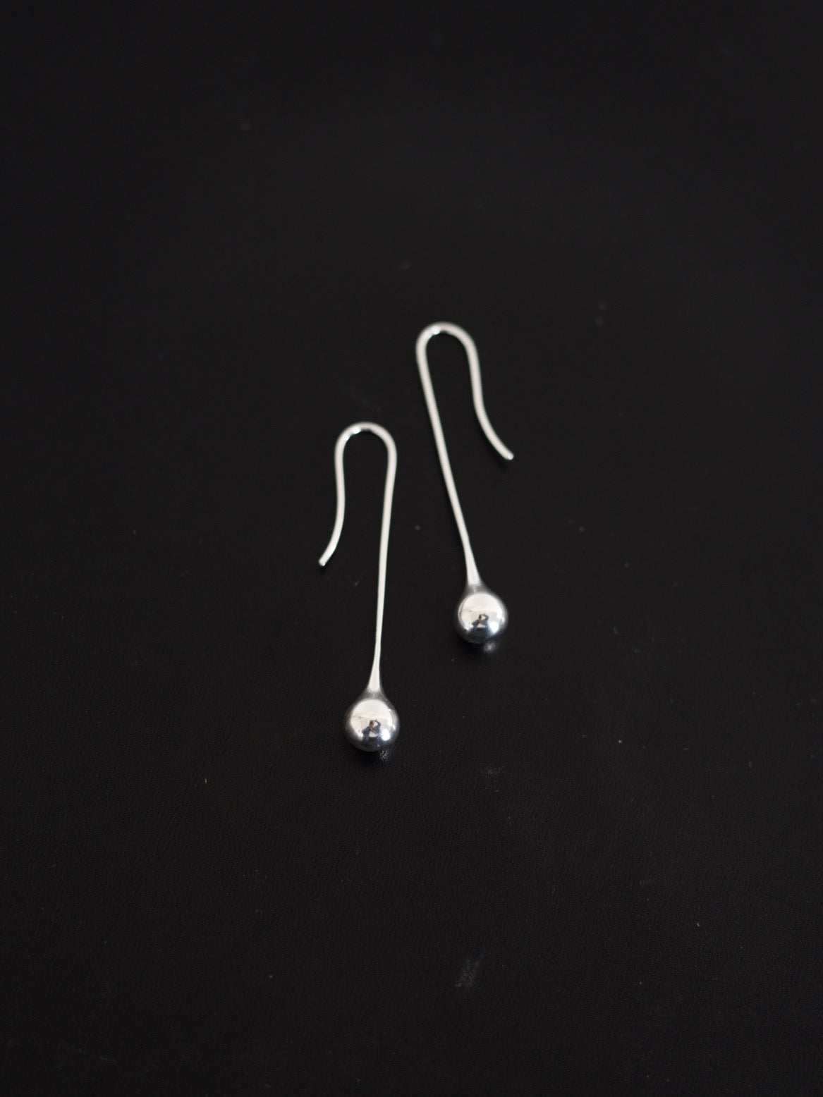 Datura Long Drop Earrings・Silver