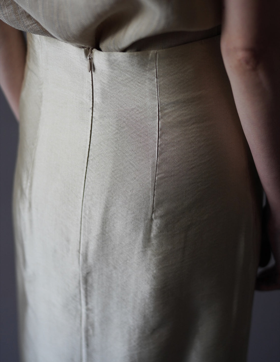 INGA High-Waisted Long Skirt・Golden Beige