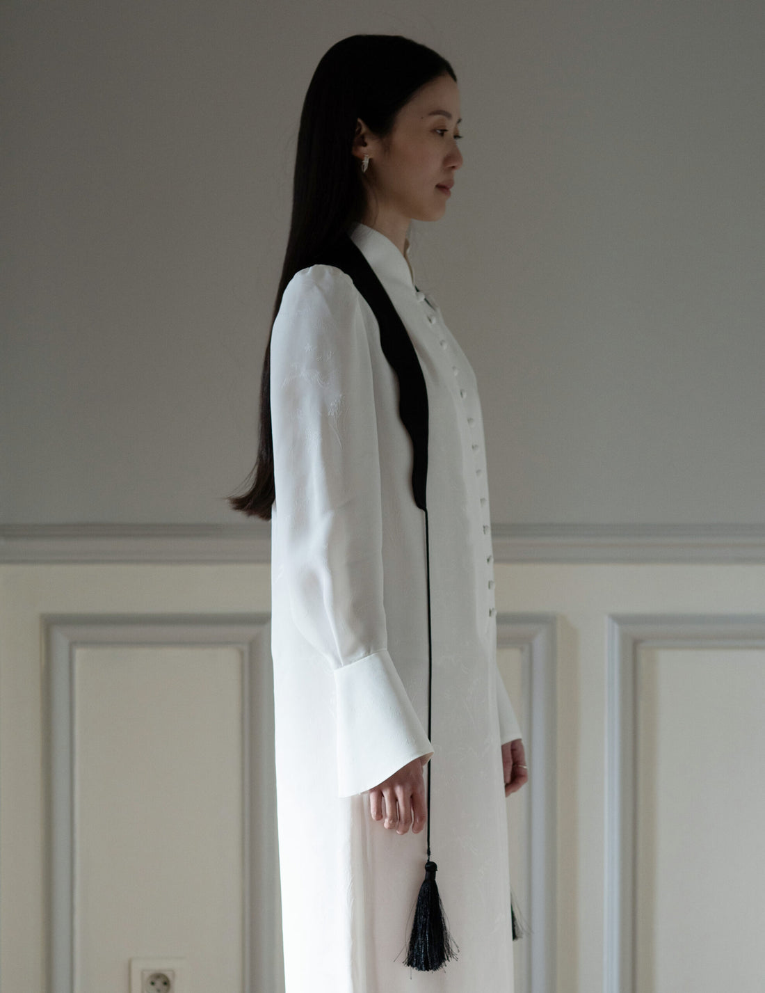 Mark Kenly Domino Tan | Aroi Collar・Black