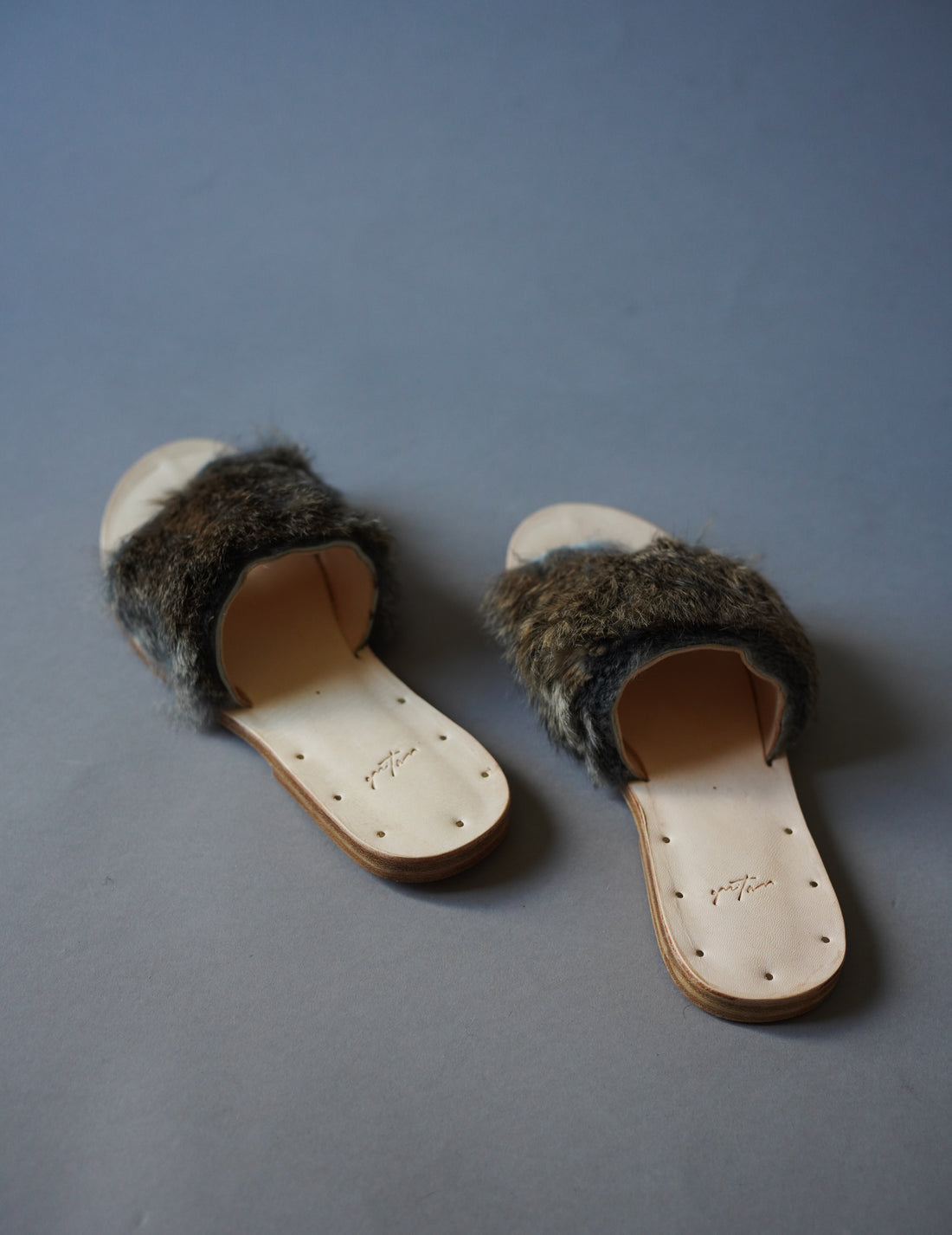 QUITAN | Fur Sandals・Natural