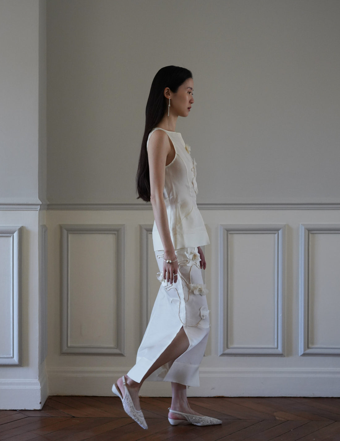 Mark Kenly Domino Tan | Atelier Tami Top・Ivory