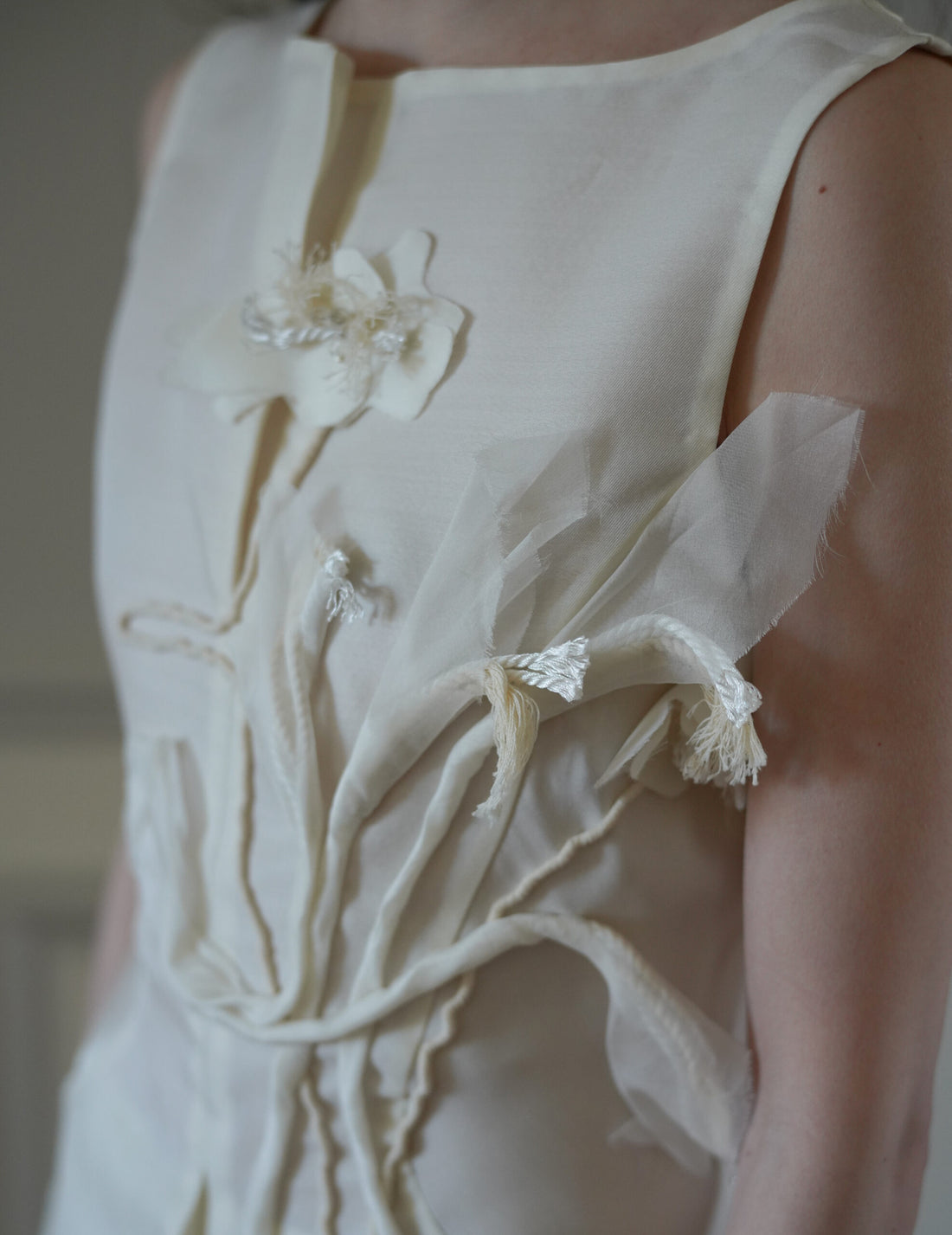 Mark Kenly Domino Tan | Atelier Tami Top・Ivory