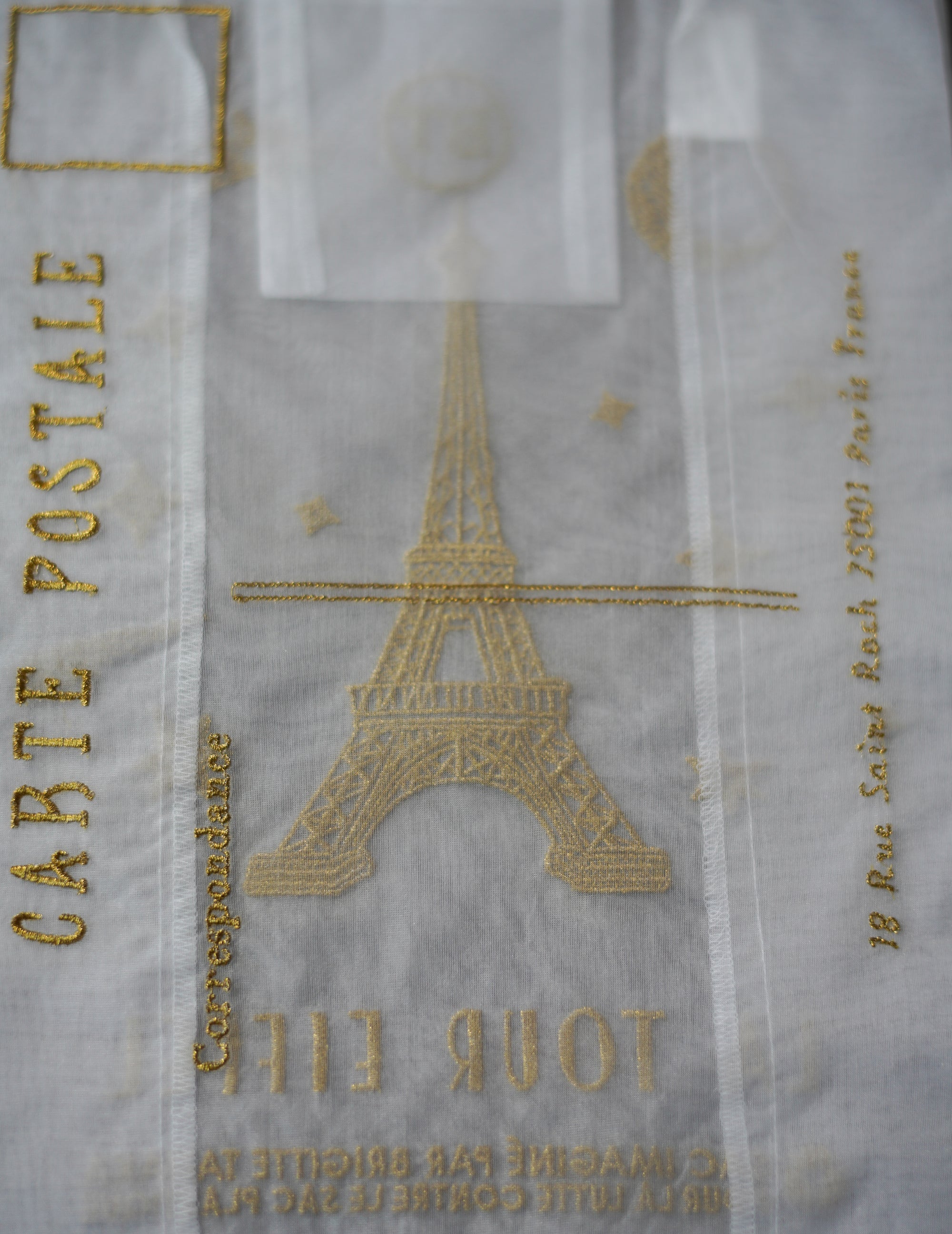 Paris Eiffel Tower Embroidered Organza Bag White ・ Large