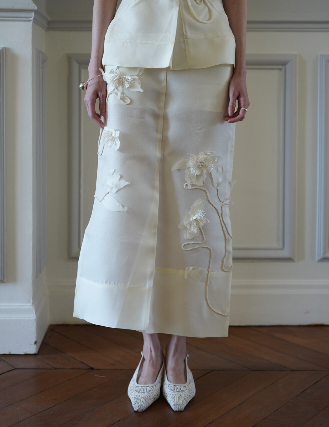 Mark Kenly Domino Tan ｜Atelier Noshie Skirt・Ivory