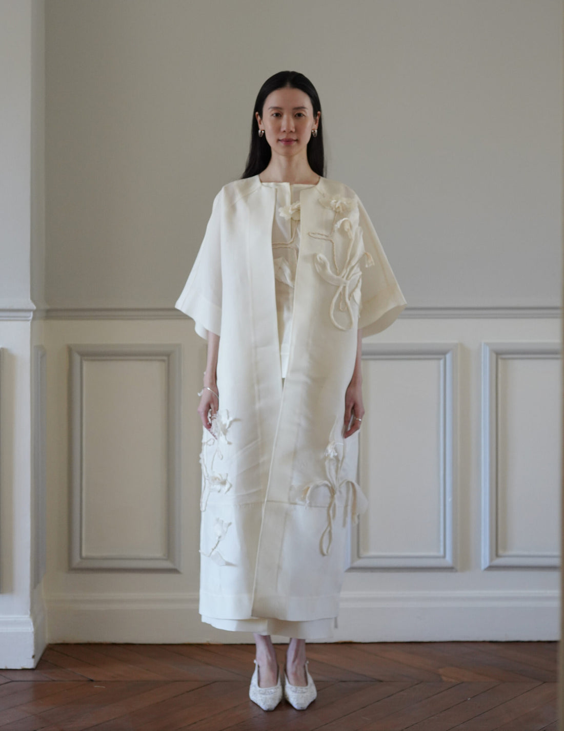 Mark Kenly Domino Tan | Atelier Cova Coat・Ivory