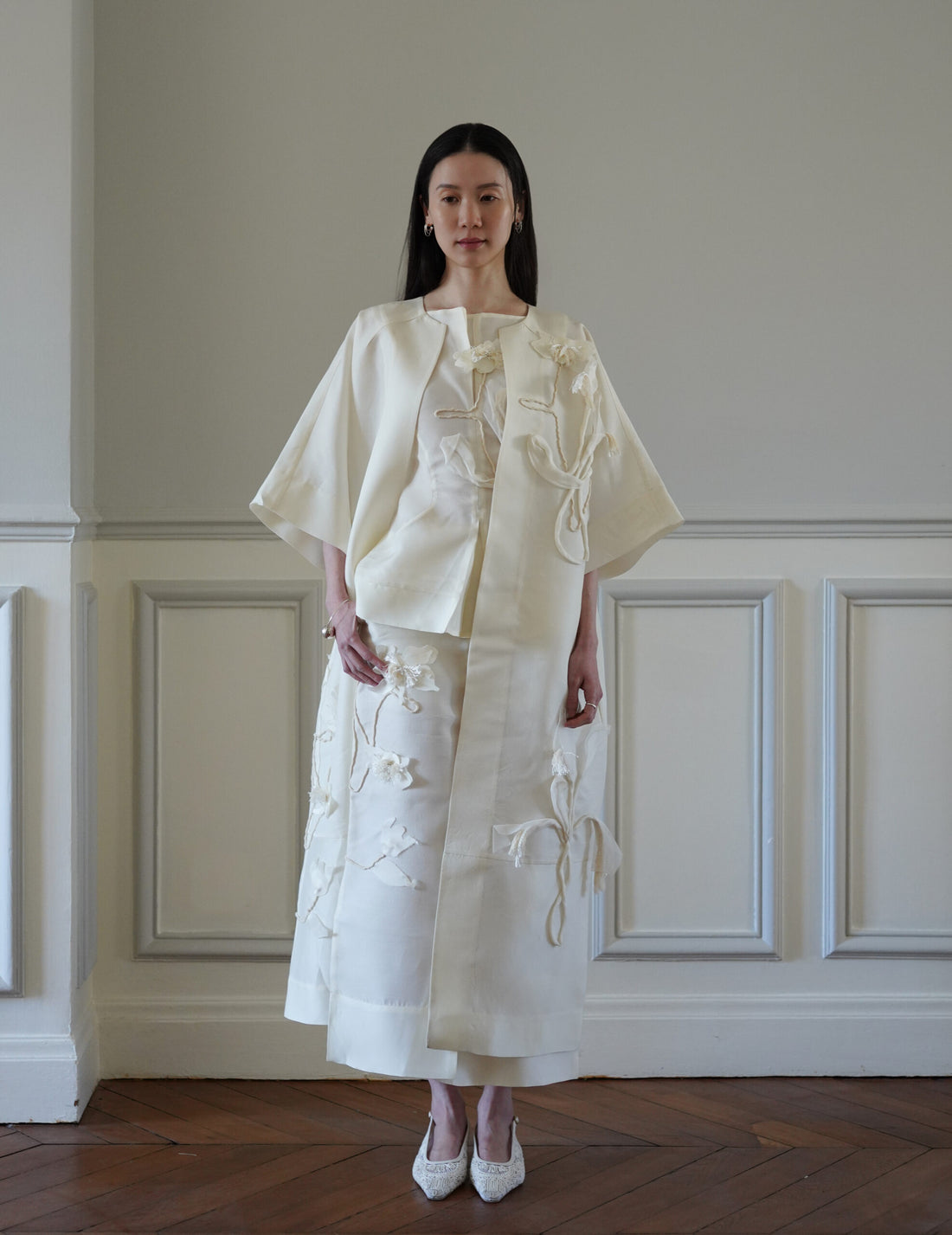 Mark Kenly Domino Tan | Atelier Cova Coat・Ivory