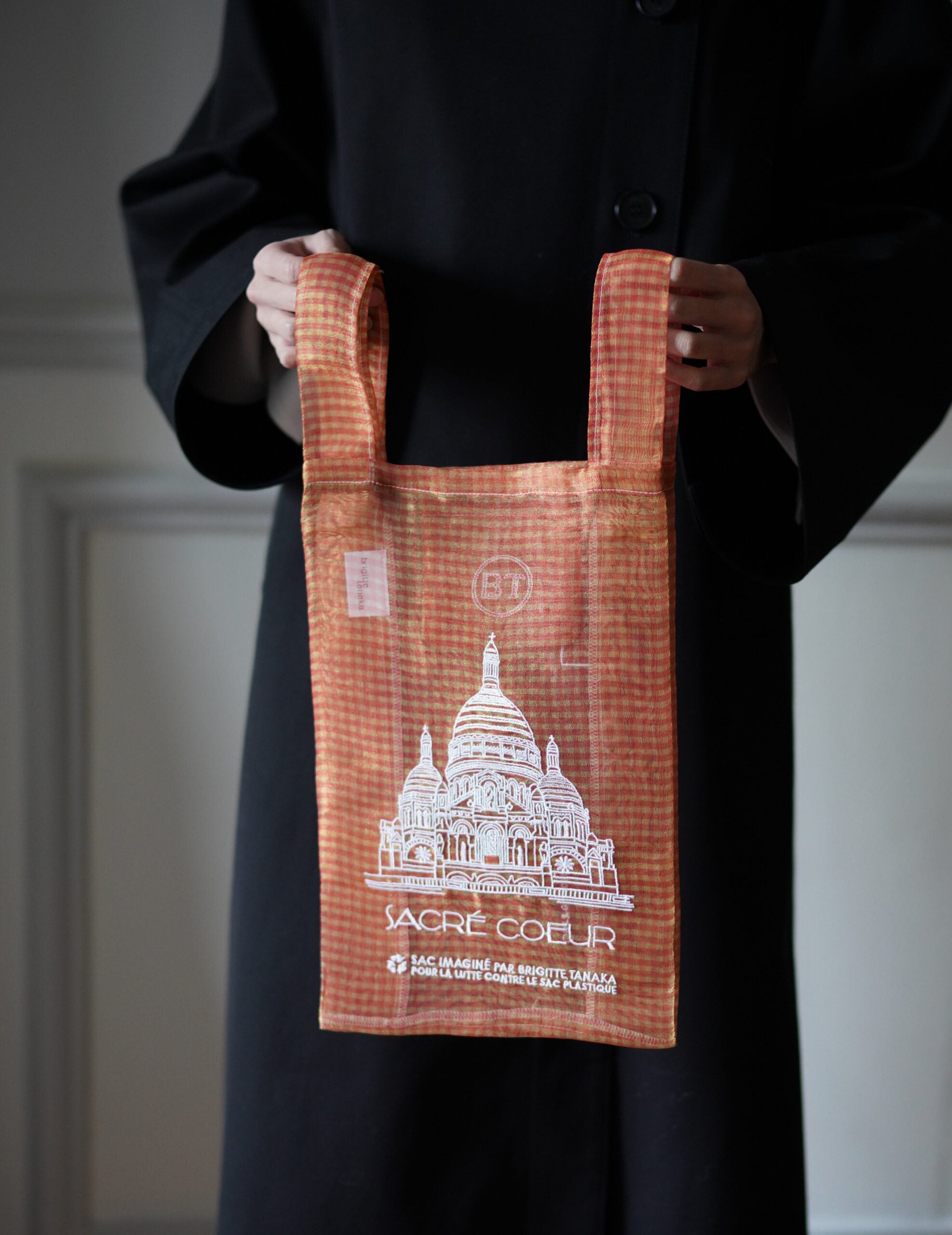 Brigitte Tanaka | Paris Sacré-Cœur Embroidered Organza Bag・Red Check