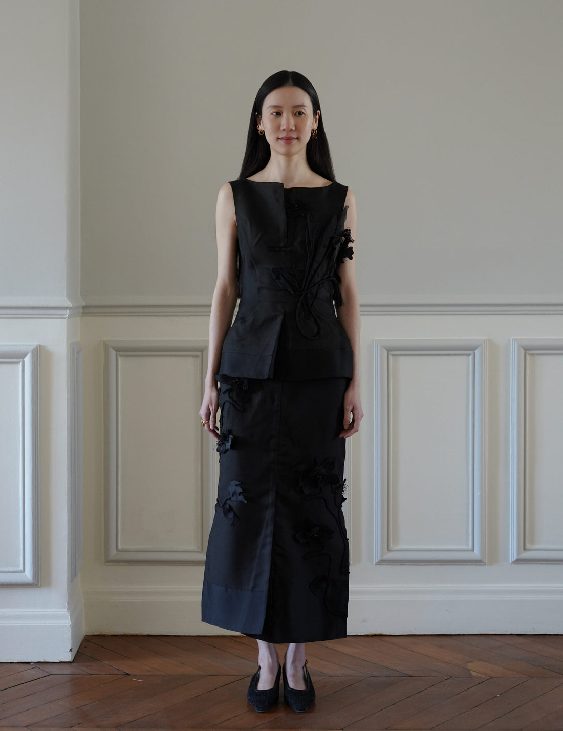 Mark Kenly Domino Tan ｜Atelier Tami Top・Black