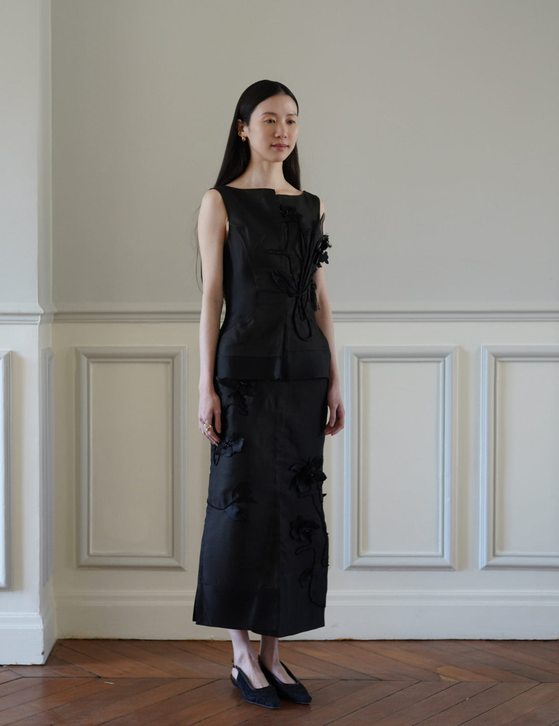 Mark Kenly Domino Tan ｜Atelier Tami Top・Black