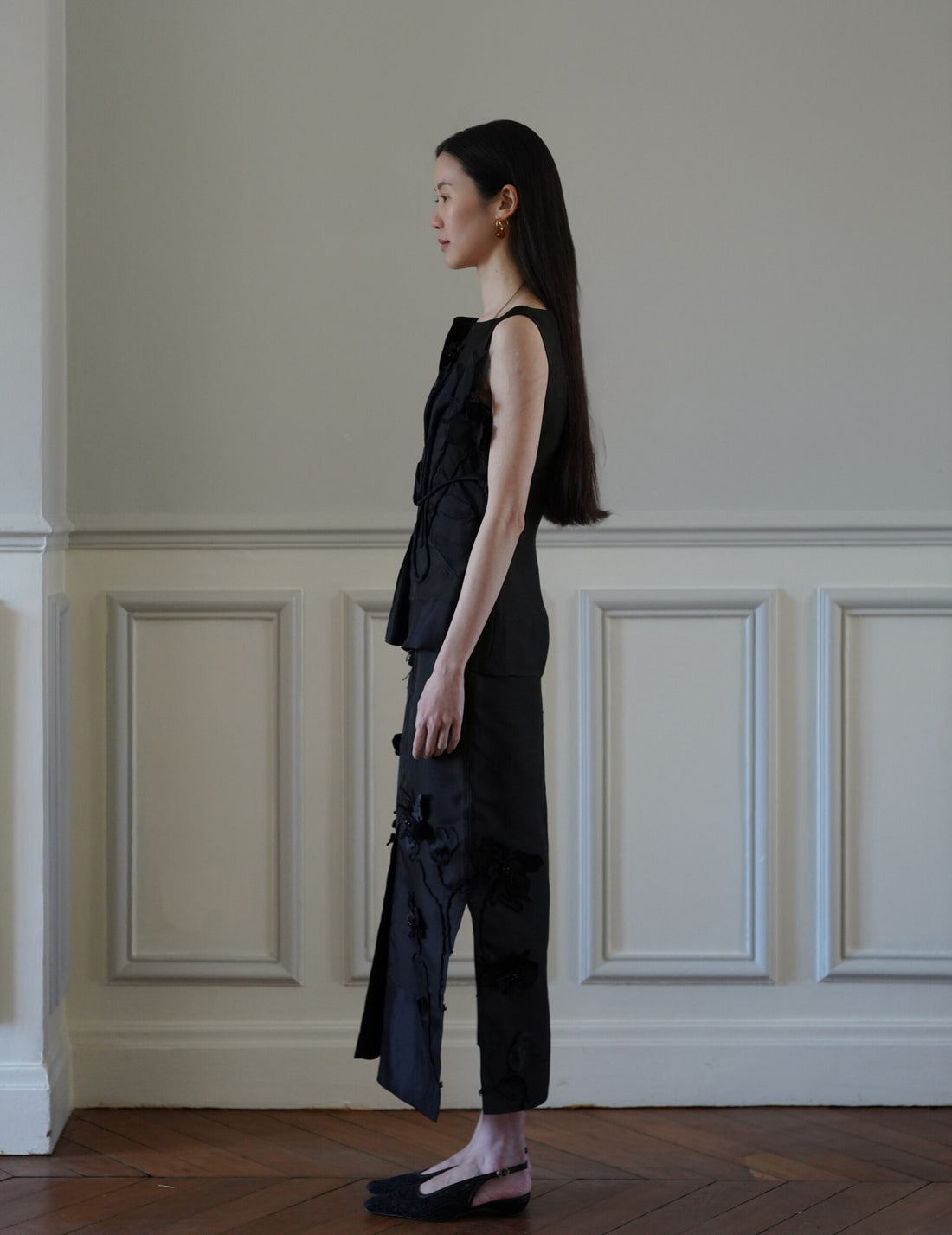 Mark Kenly Domino Tan ｜Atelier Tami Top・Black