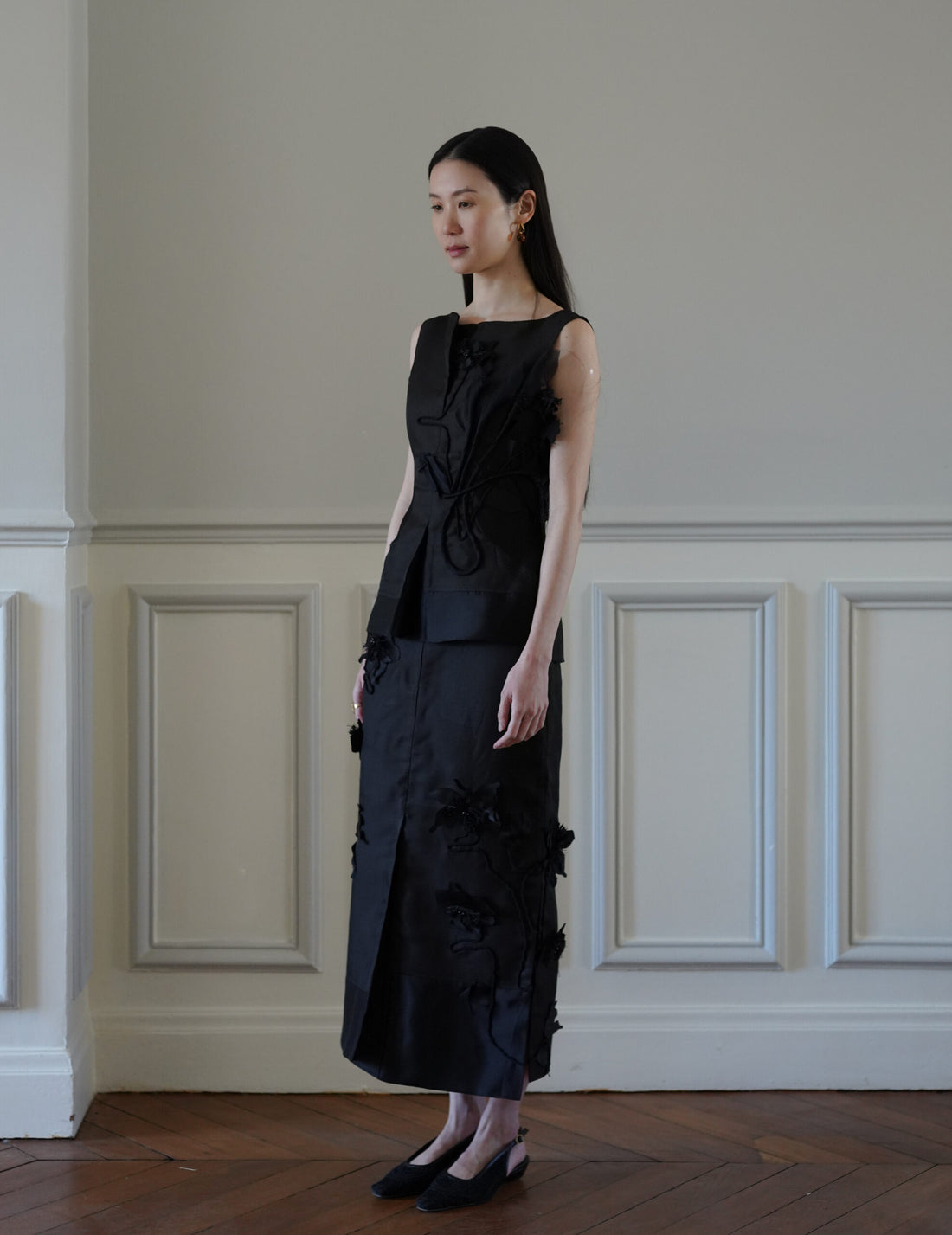 Mark Kenly Domino Tan ｜Atelier Tami Top・Black