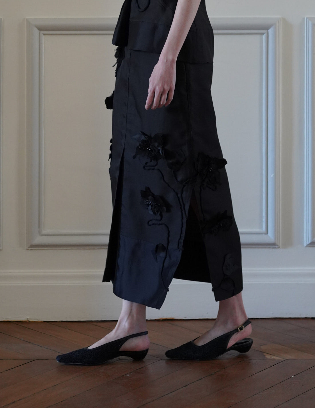 Mark Kenly Domino Tan｜Atelier Noshie Skirt・Black