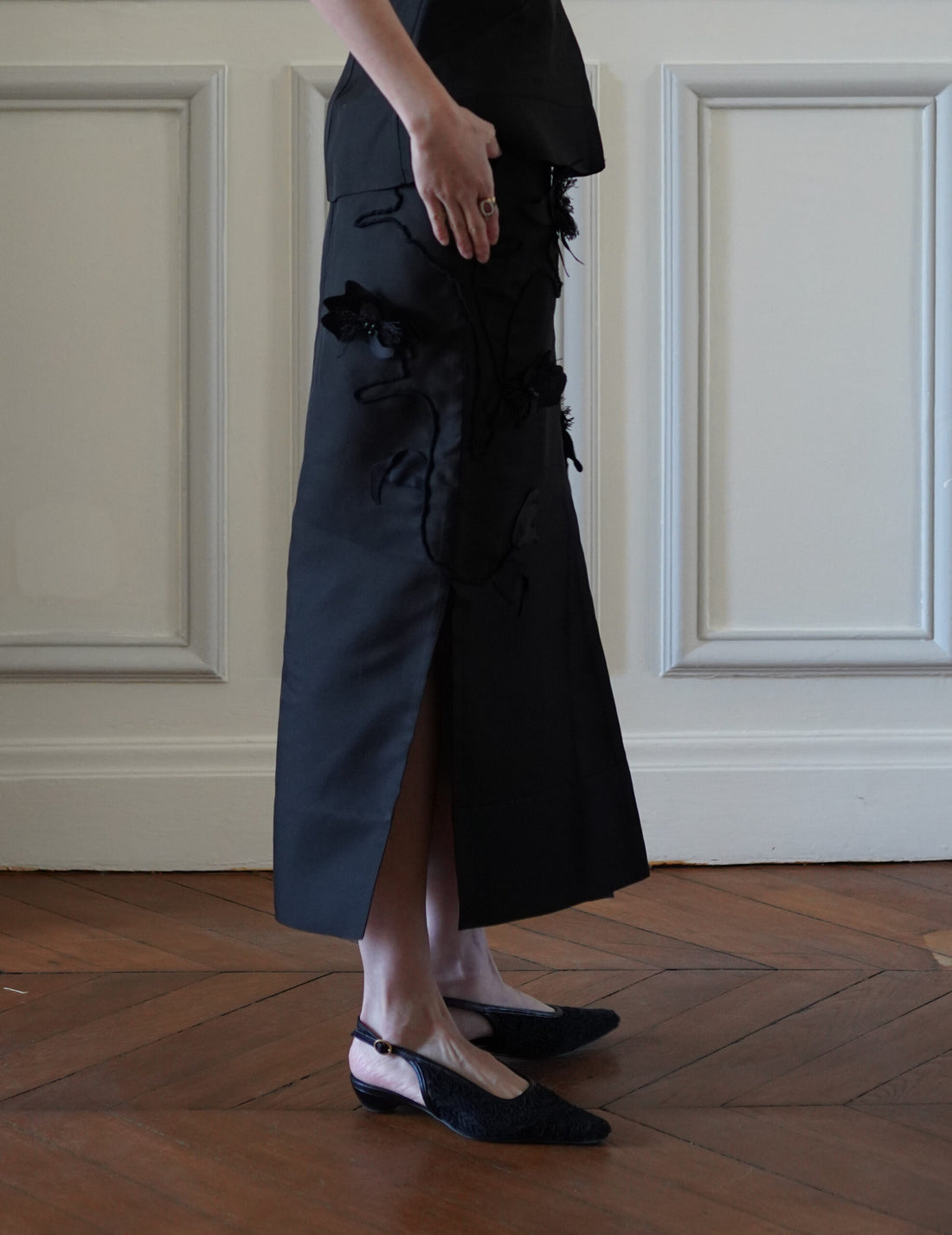 Mark Kenly Domino Tan｜Atelier Noshie Skirt・Black