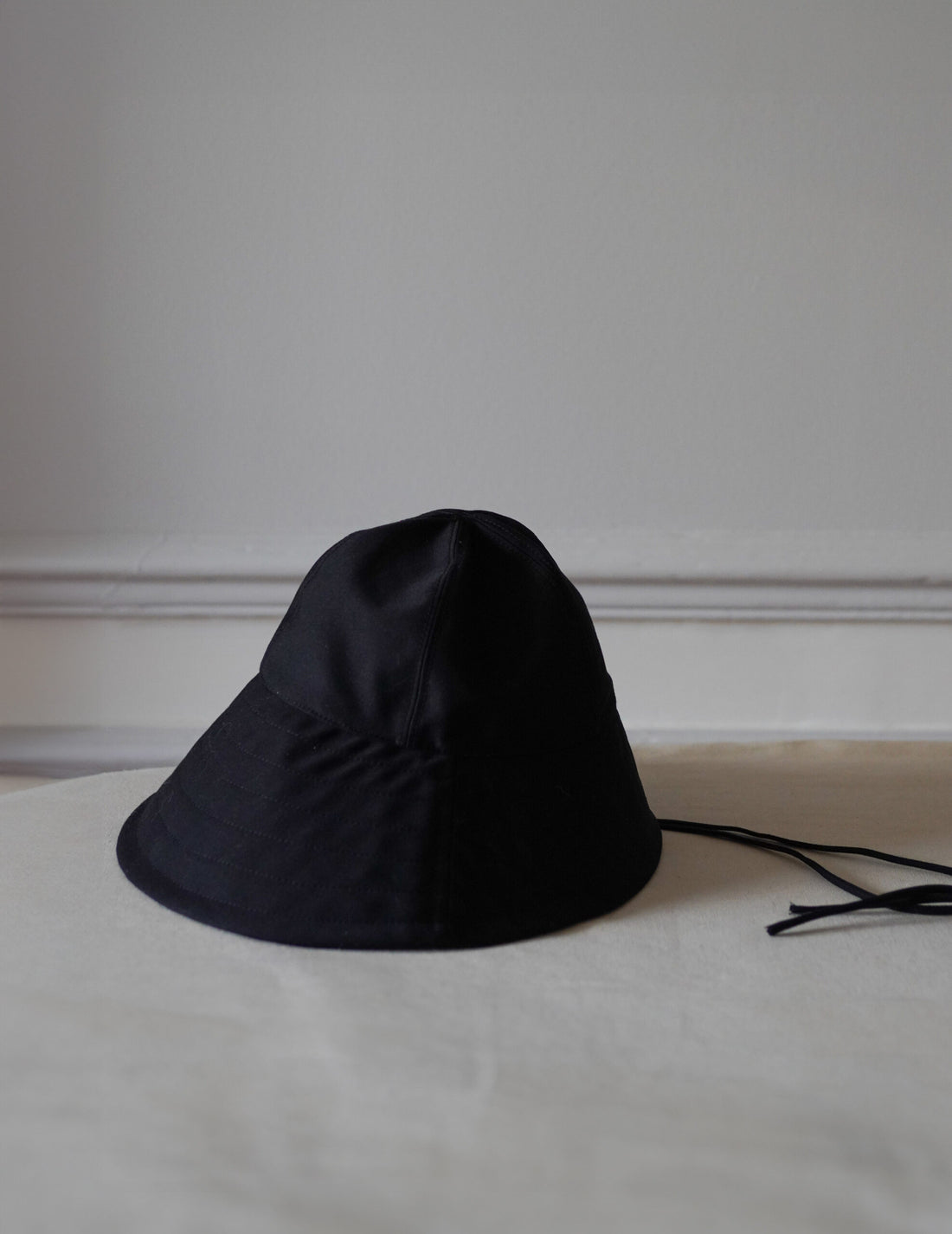 Mark Kenly Domino Tan | Aramis Hat・Black