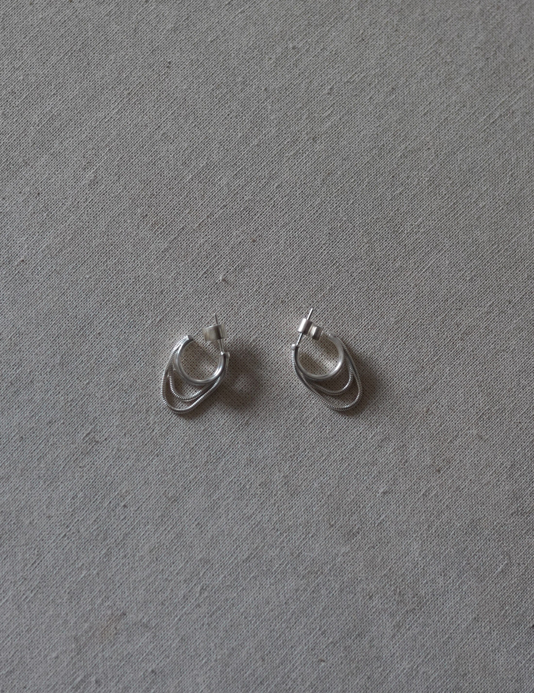 MAGGOOSH | TWINKLER MINI DOUBLE Earrings・Silver