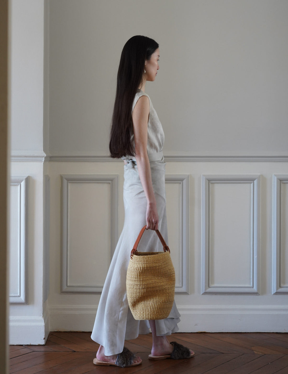 INES BRESSAND | Akamae Crumpled Woven Bag N.40・Brown