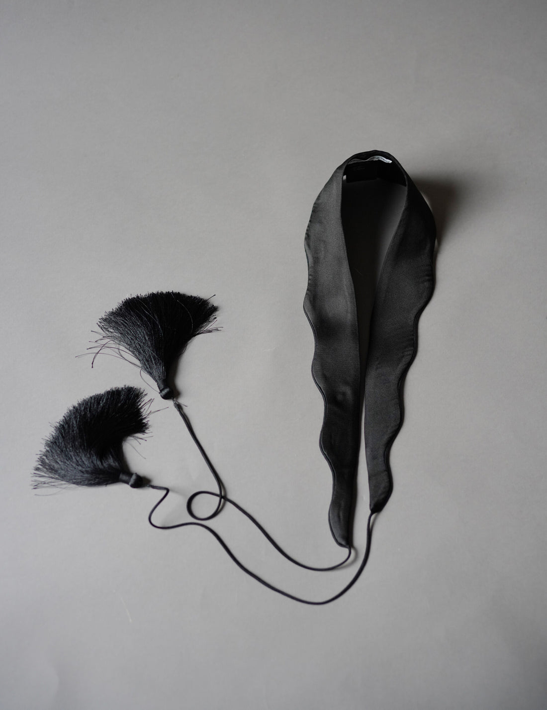 Mark Kenly Domino Tan | Aroi Collar・Black