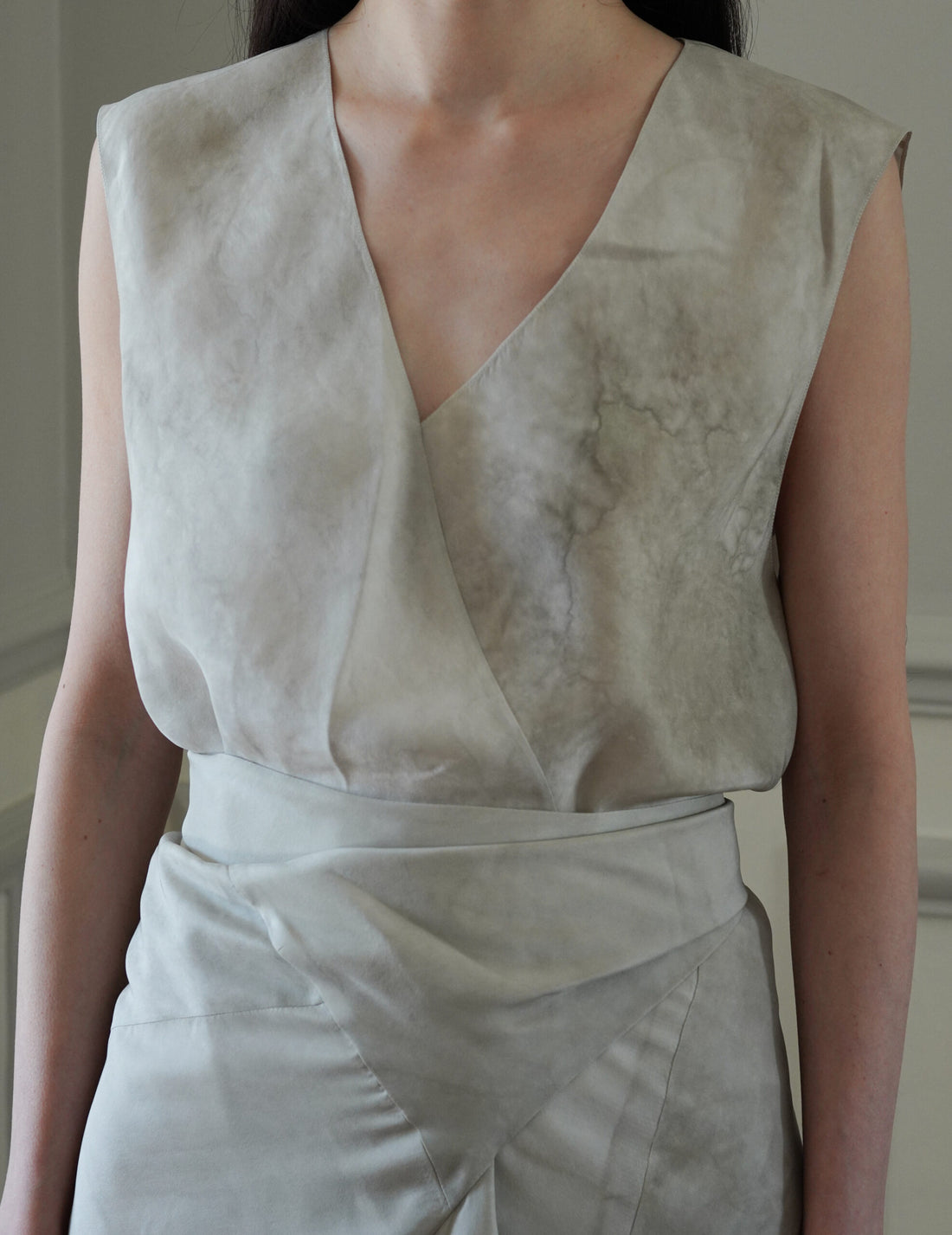 CORTANA | Dali Silk Top・Fade Ash