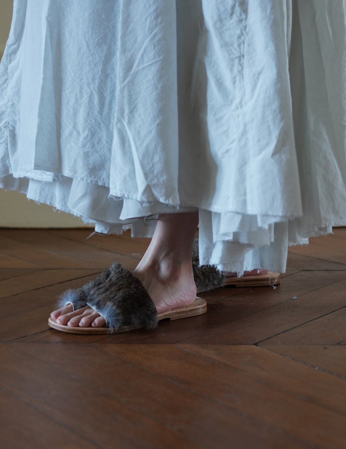QUITAN | Fur Sandals・Natural