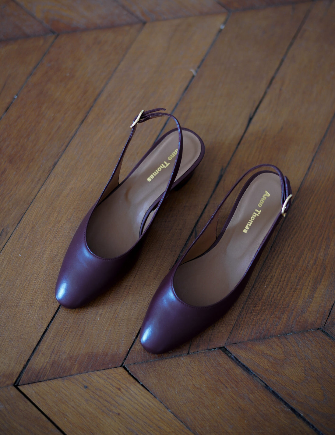 ANNE THOMAS | Anita Slingback Heels・Guiana