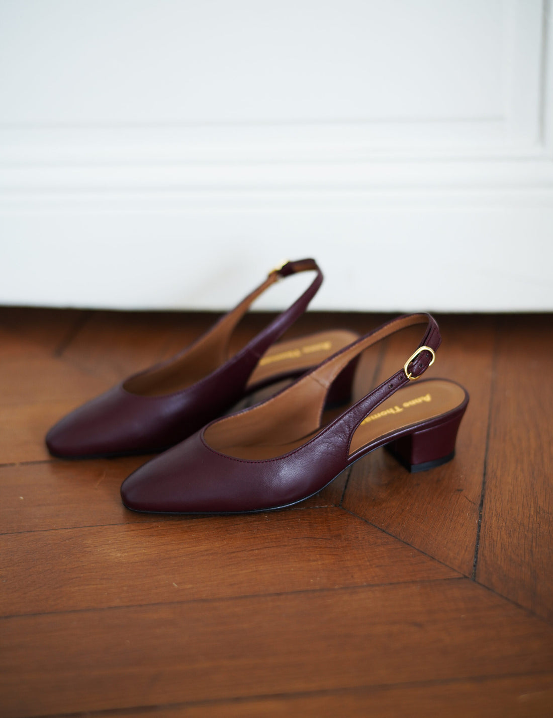 ANNE THOMAS | Anita Slingback Heels・Guiana
