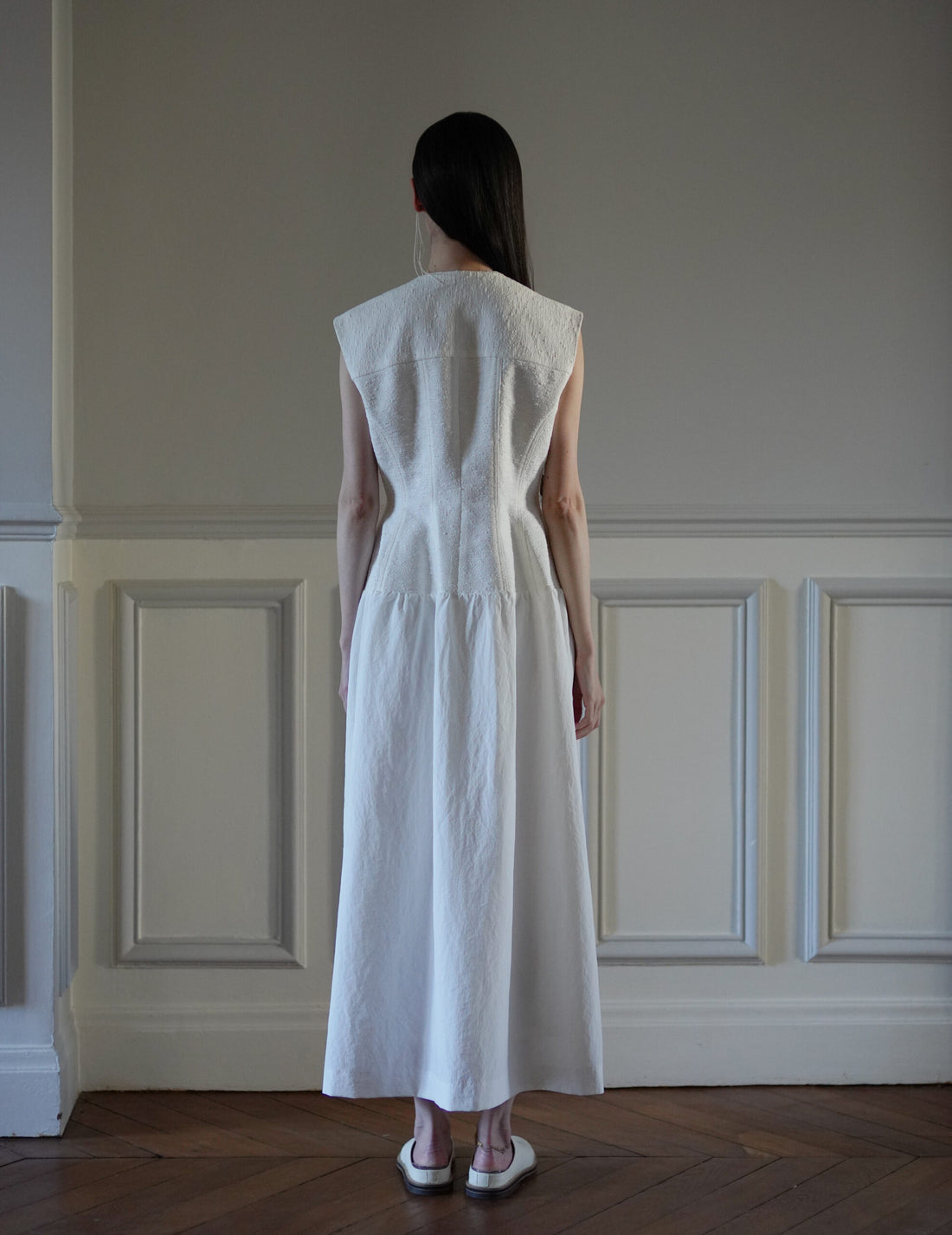 SANDBEIGE | LOUVE Dress・White