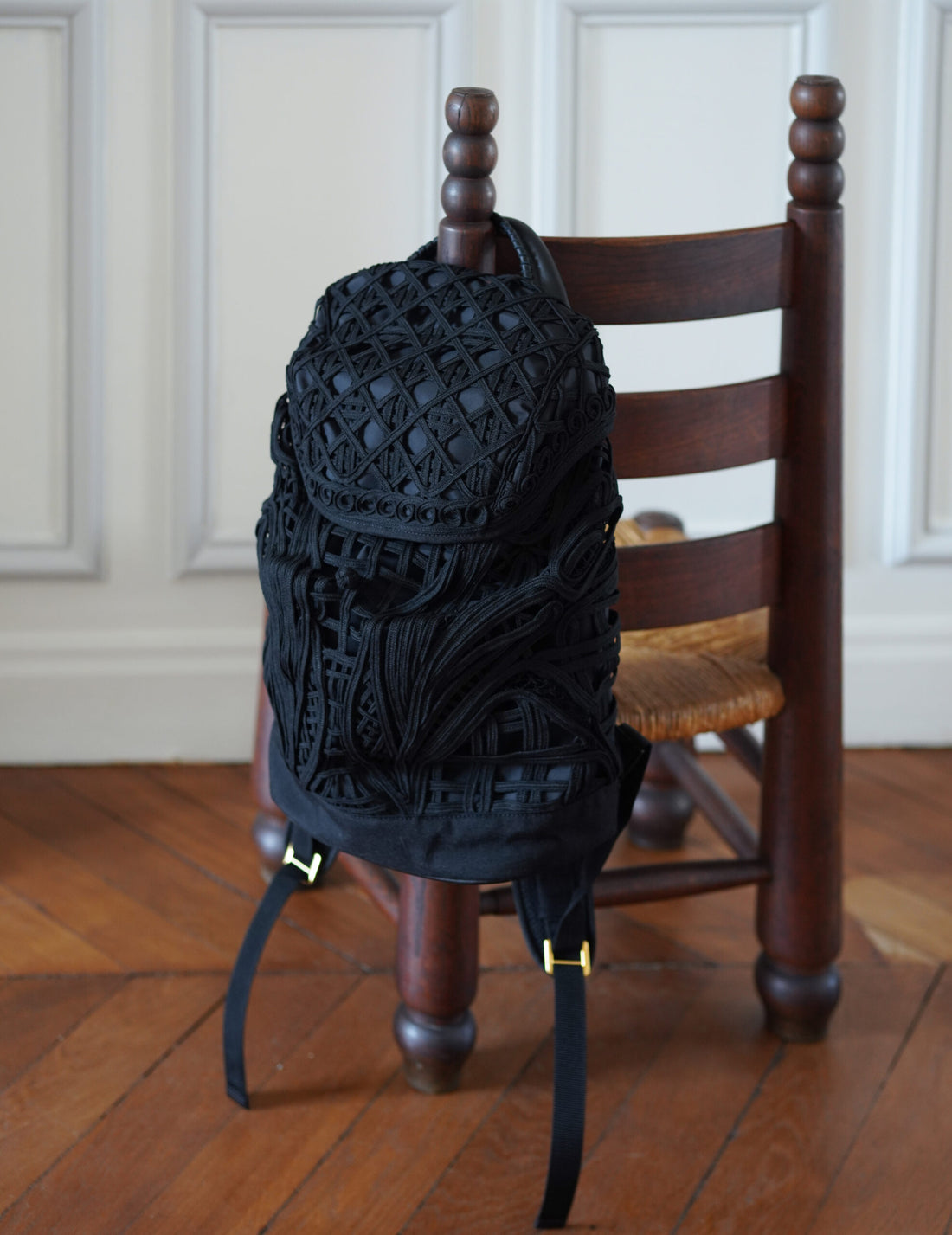 Mame Kurogouchi | Cording Embroidery Backpack - Black