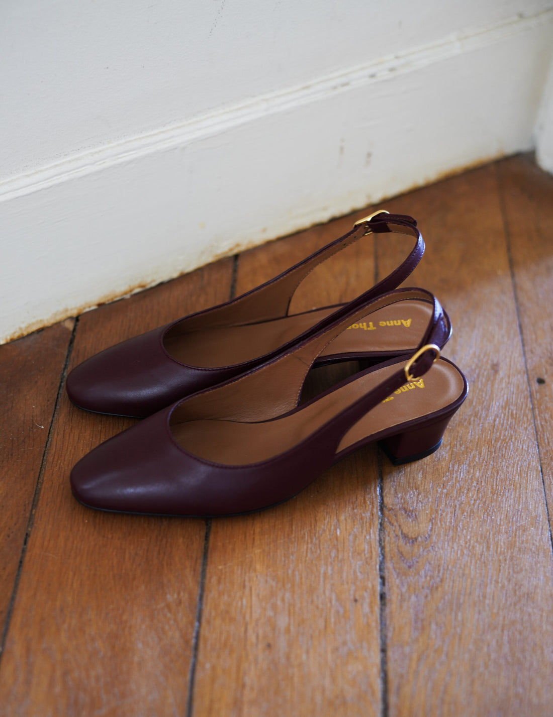 ANNE THOMAS | Anita Slingback Heels・Guiana
