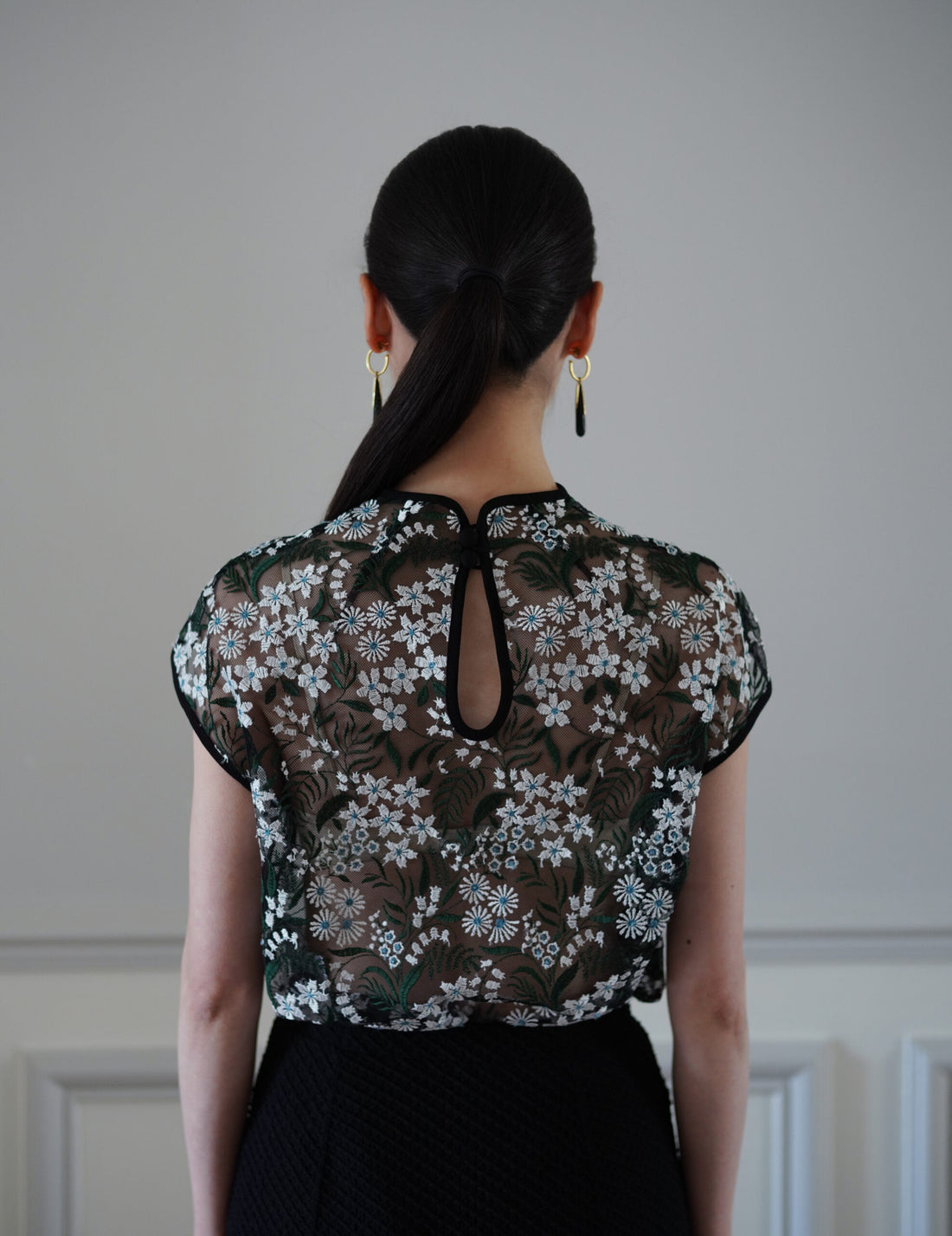 Mame Kurogouchi | Floral Lace French Sleeve Top - Green