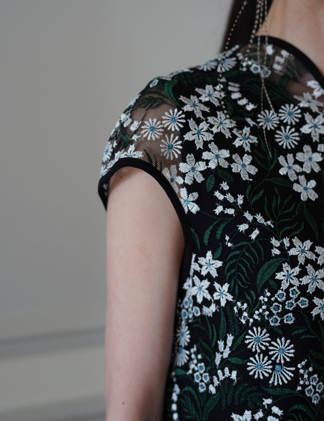 Mame Kurogouchi | Floral Lace French Sleeve Top - Green