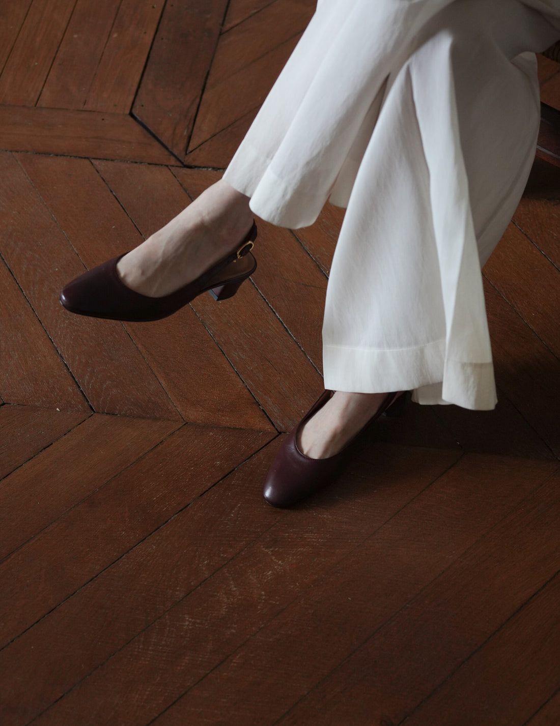 ANNE THOMAS | Anita Slingback Heels・Guiana