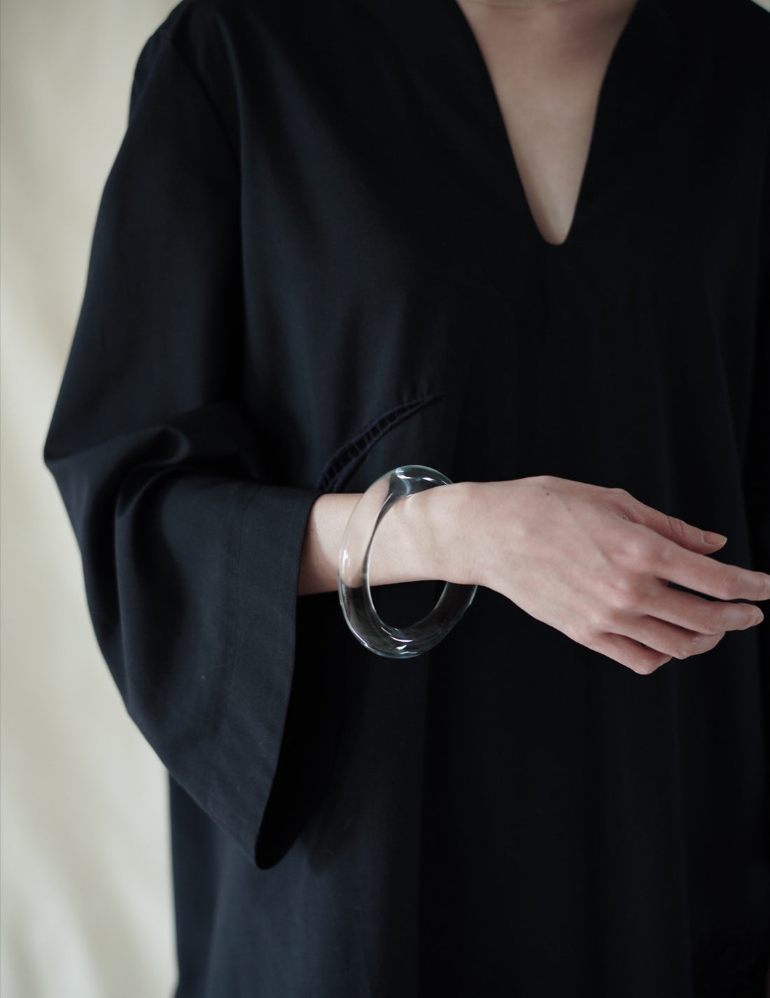 Glassy Tube Bangle・Clear