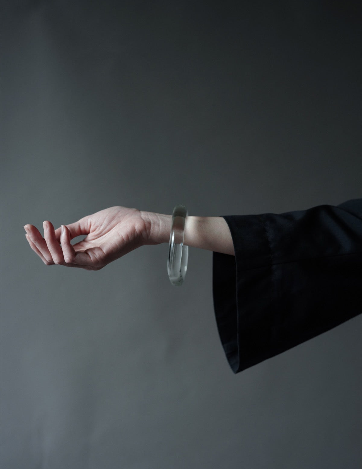 Glassy Tube Bangle・Clear