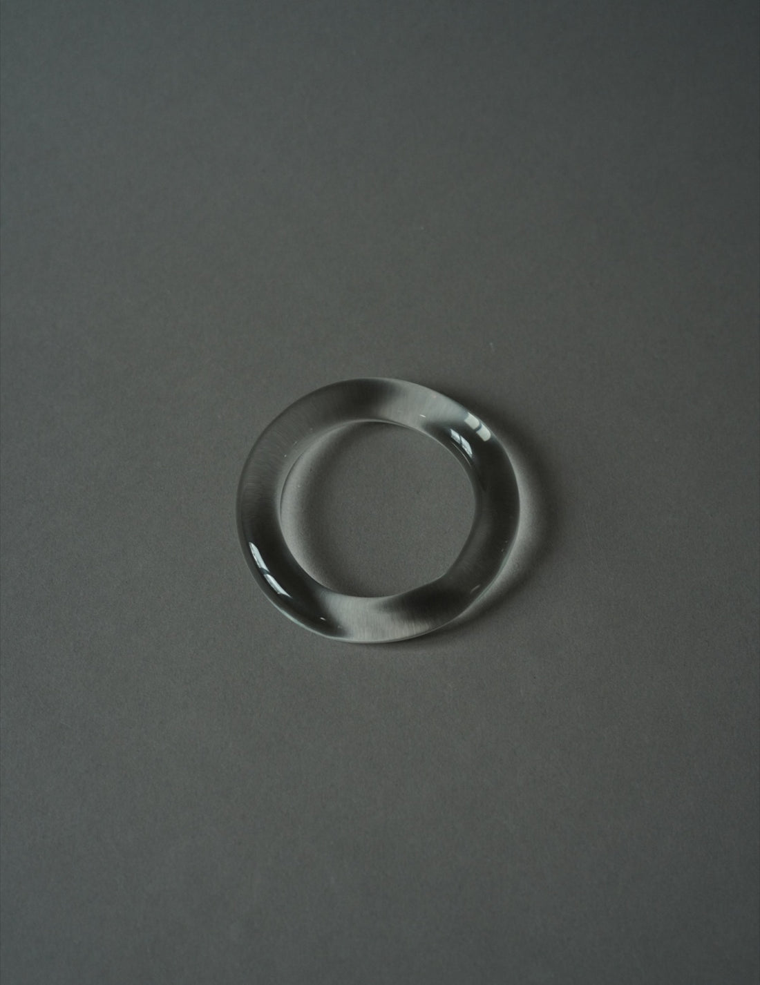 Glassy Tube Bangle・Clear