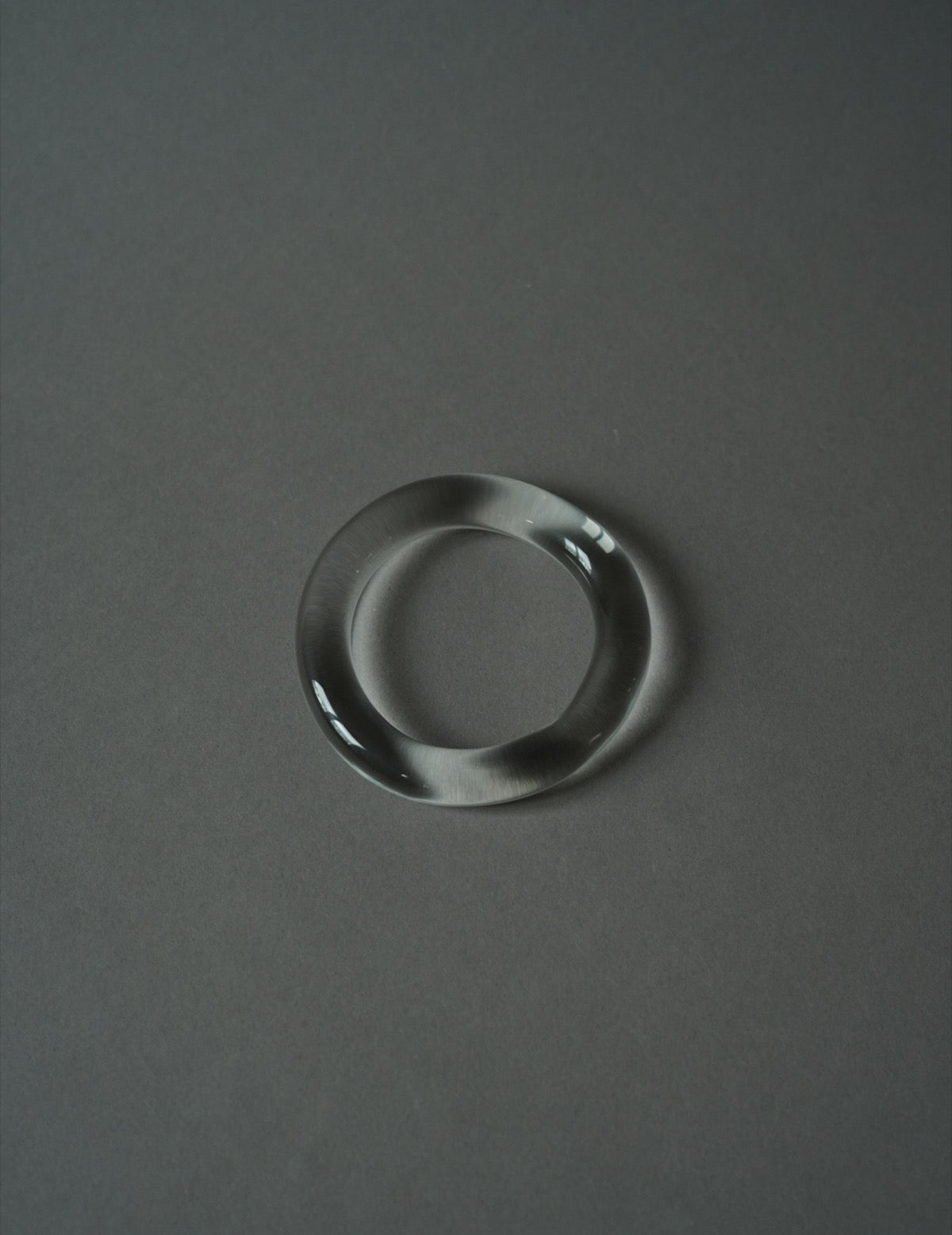 Glassy Tube Bangle・Clear