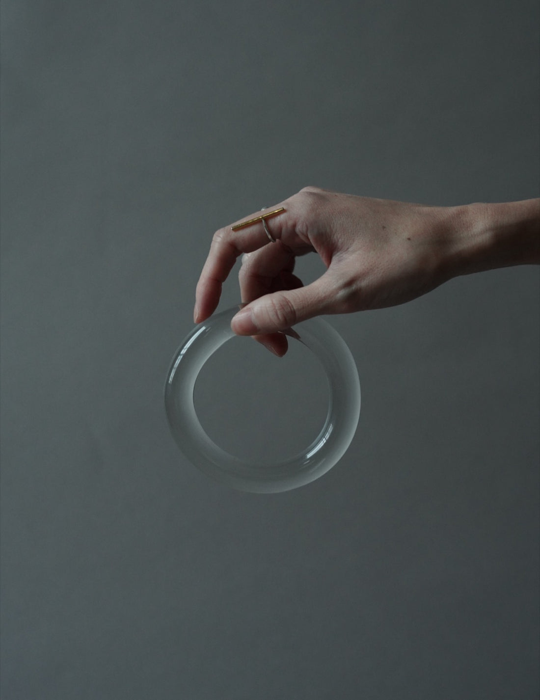 Glassy Tube Bangle・Clear