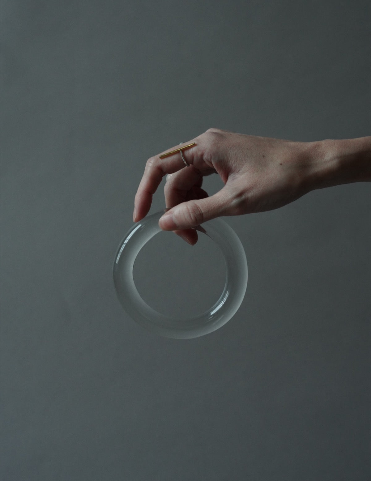 Glassy Tube Bangle・Clear