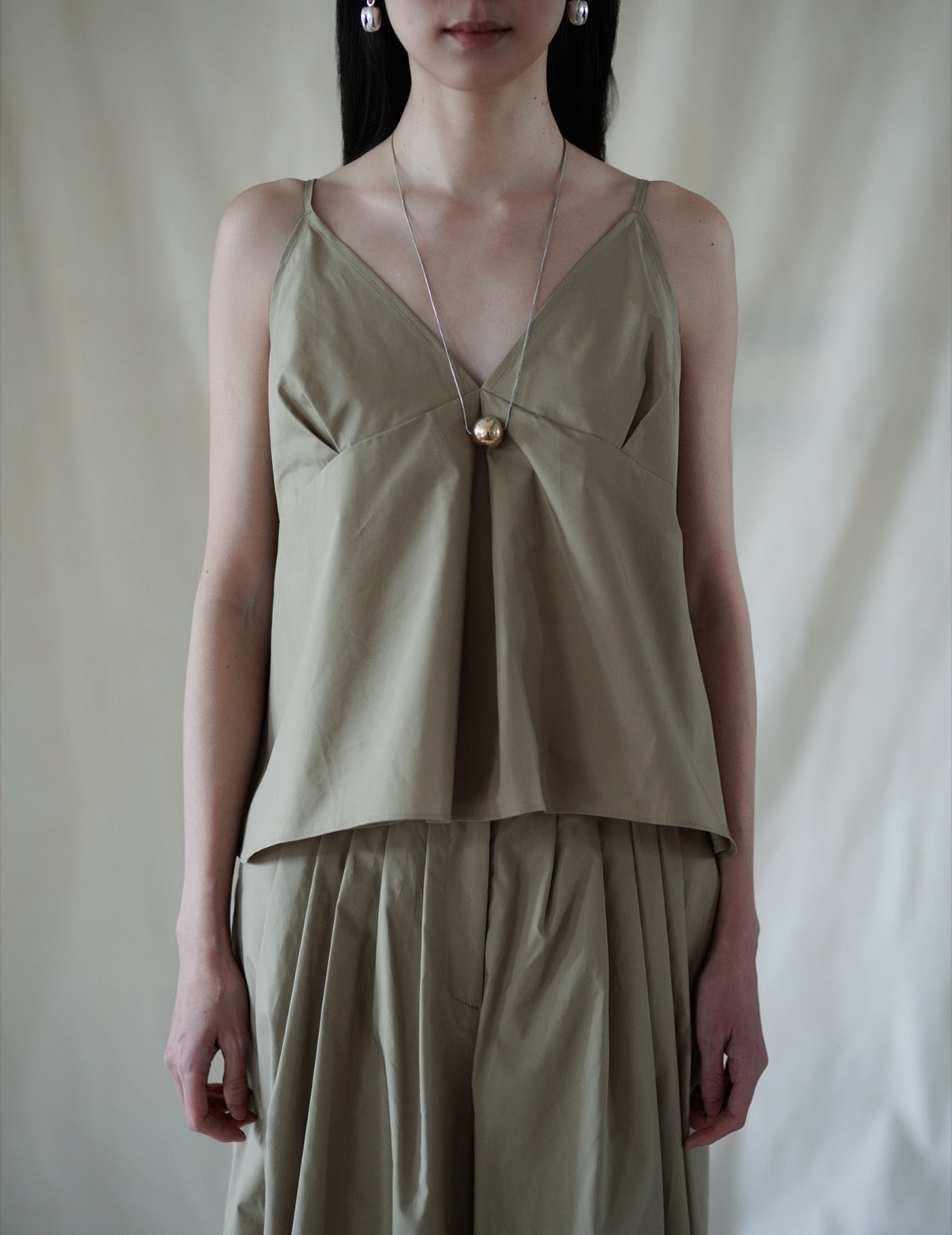 COTTON PLEATED CAMISOLE・BEIGE