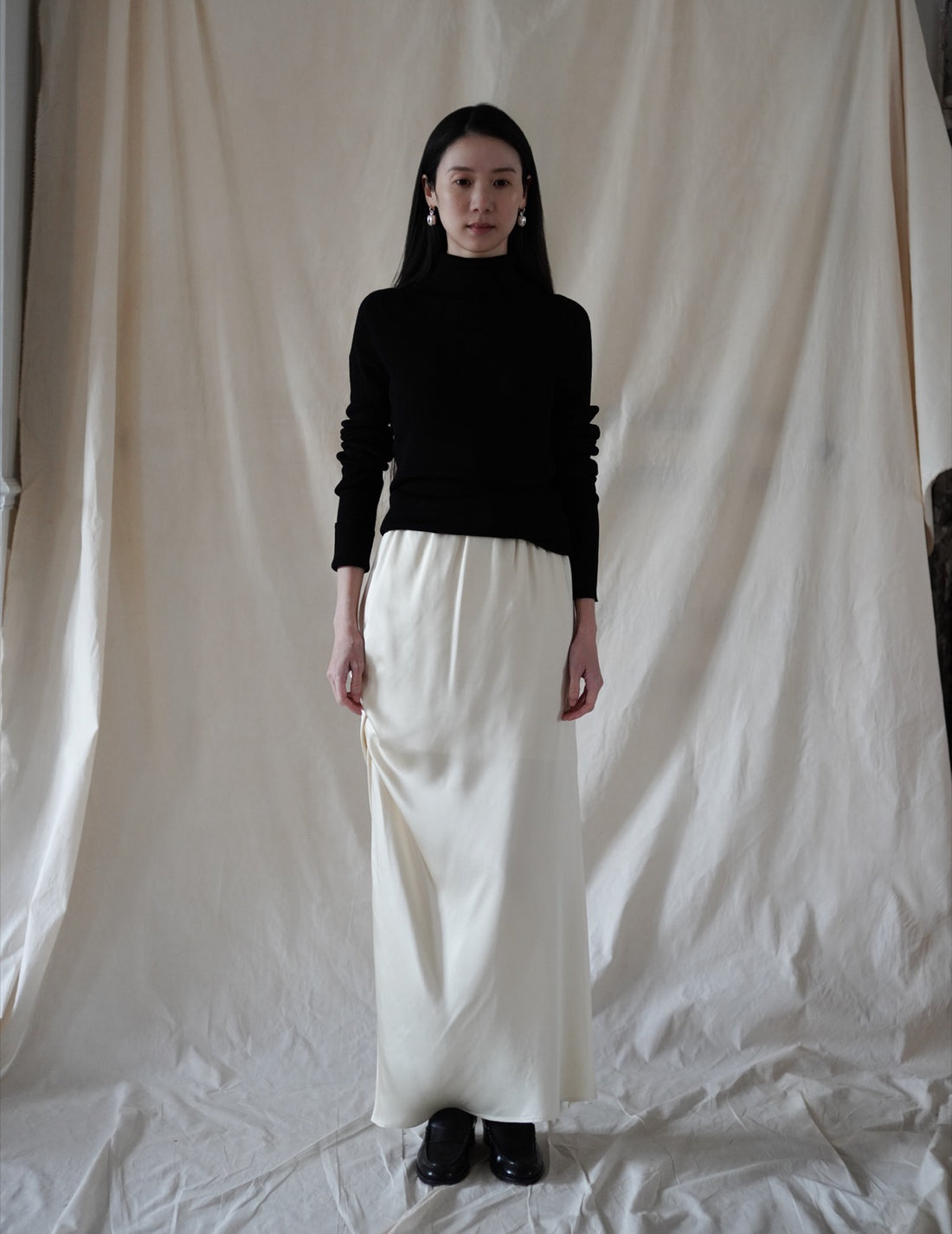 DRAPE SKIRT・CREAM