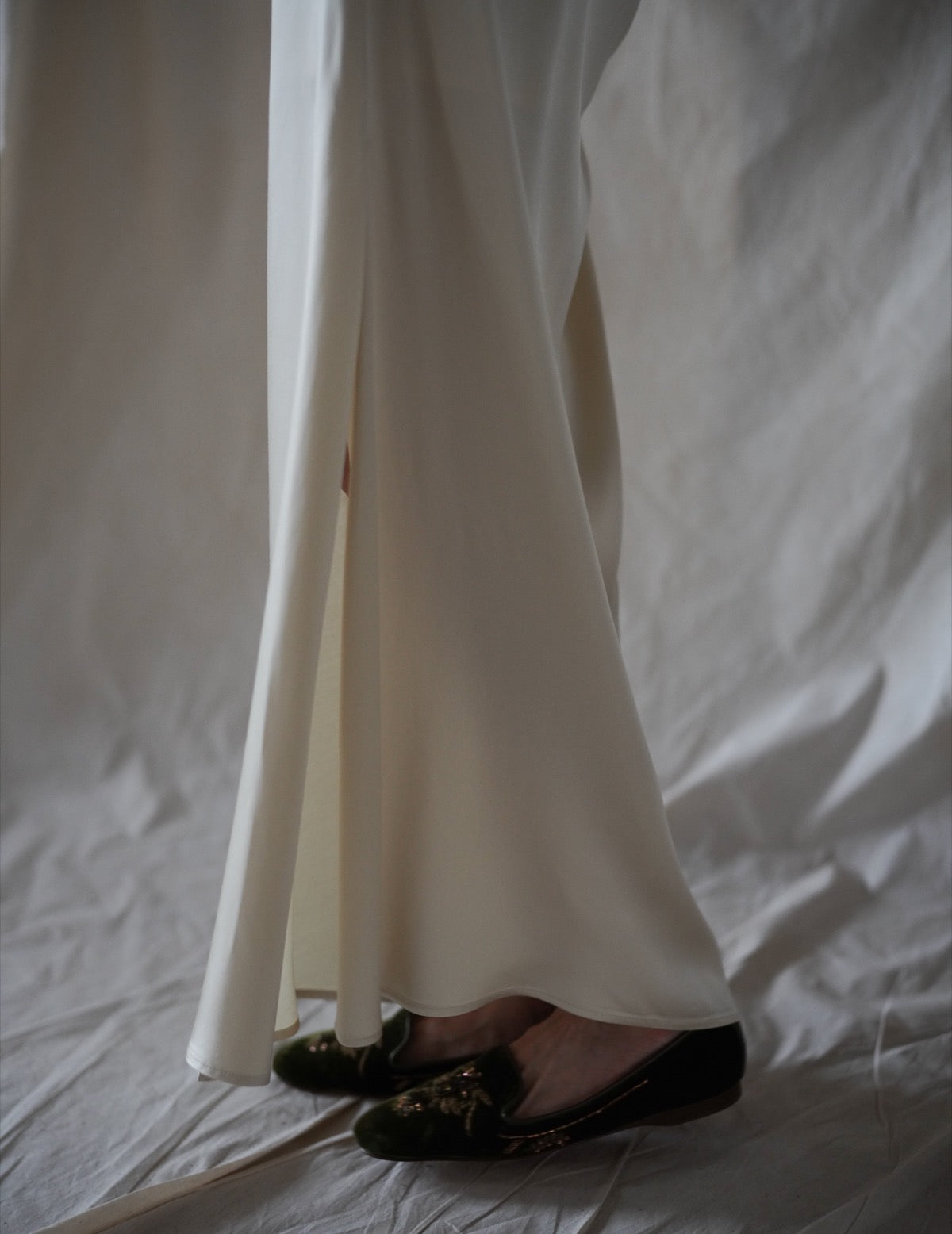 DRAPE SKIRT・CREAM