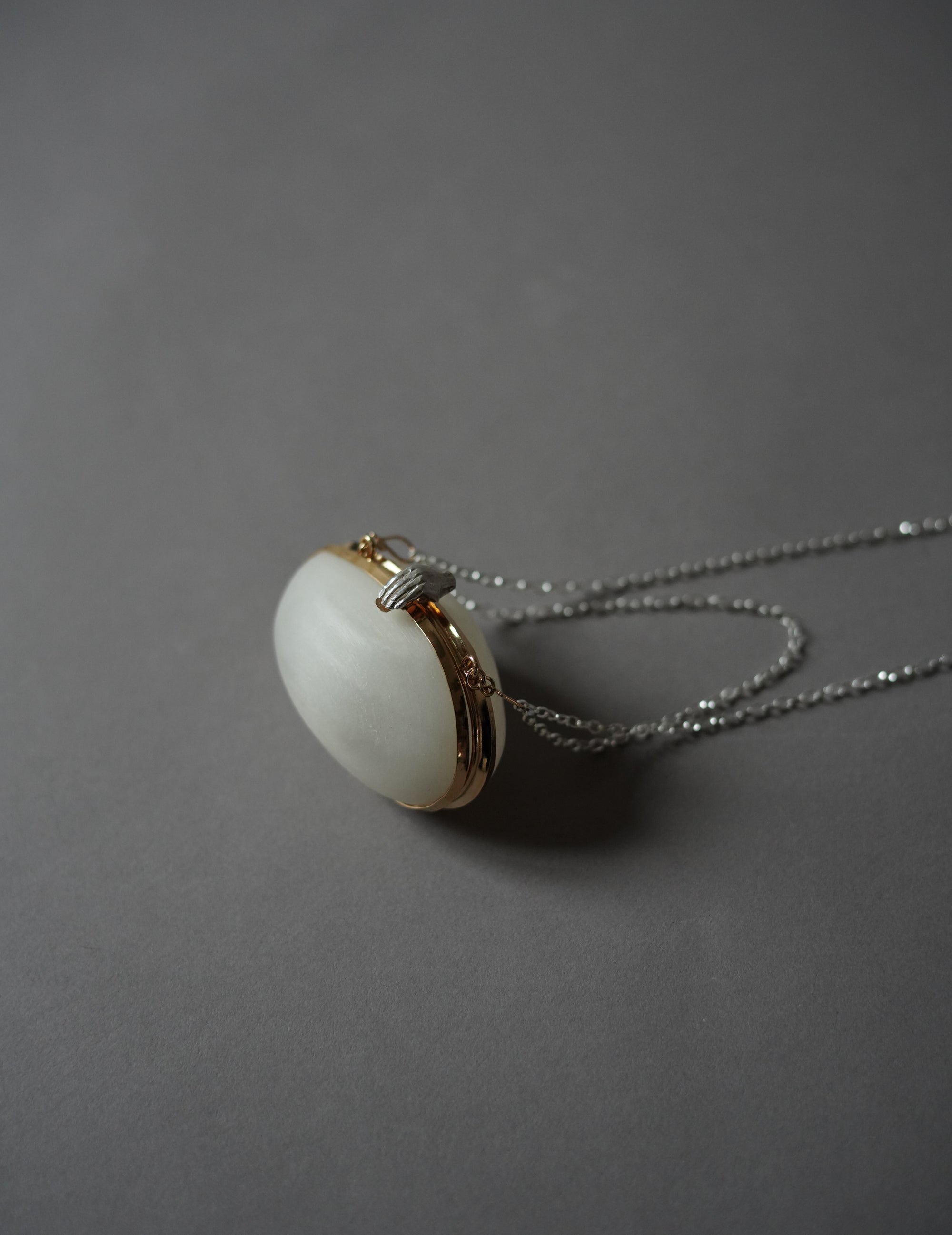 Limosnera Box Pendant Necklace